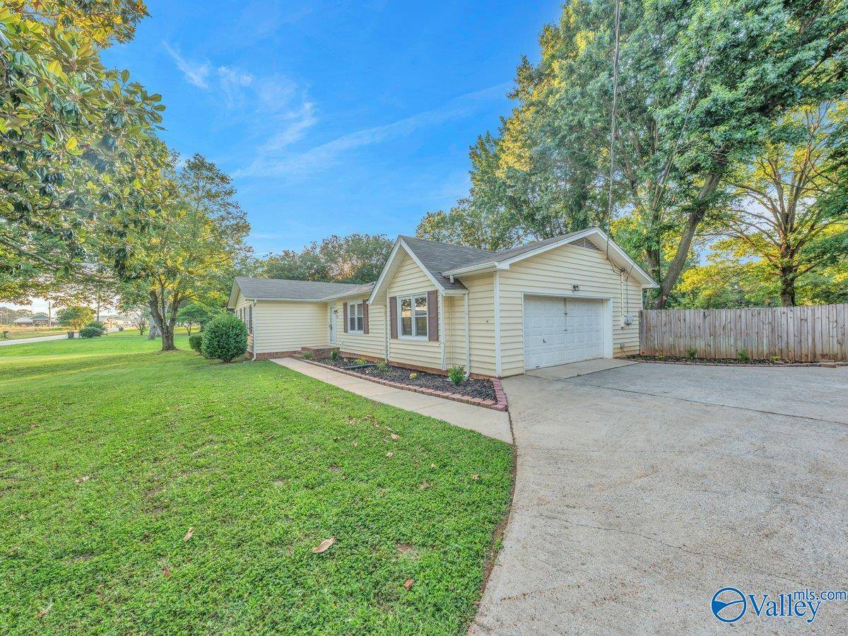 Huntsville, AL 35811,141 Voekel Road