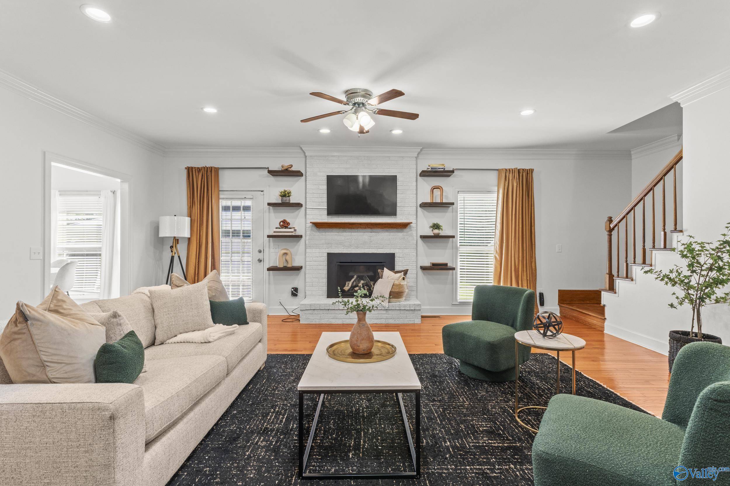 Huntsville, AL 35806,122 Navaho Trail