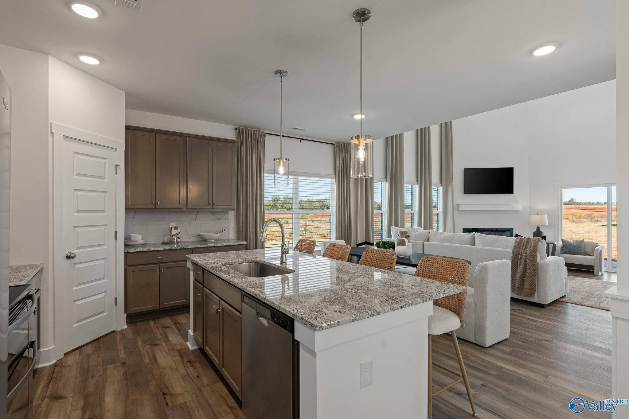 Huntsville, AL 35805,3311 Weavers Lane