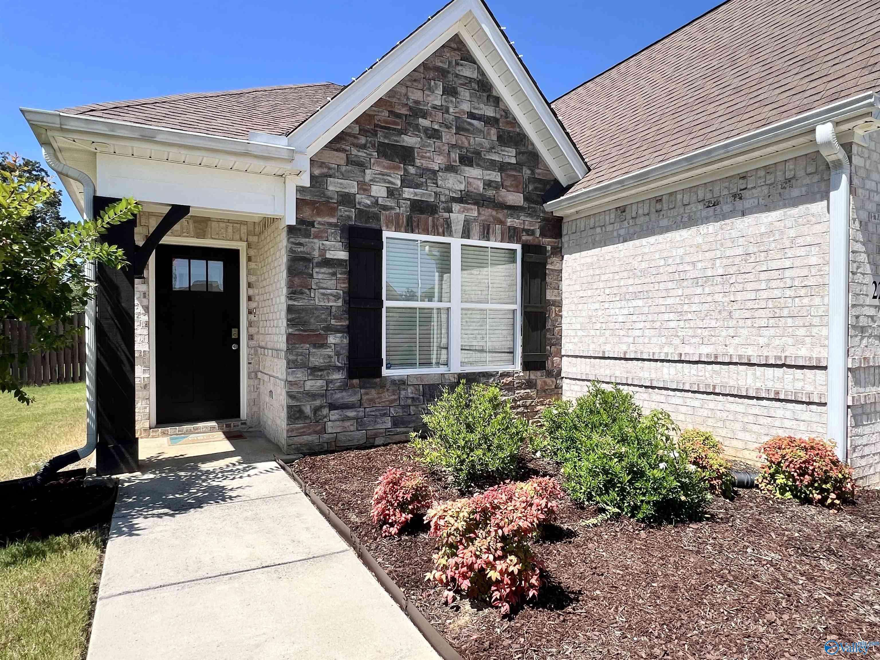 Madison, AL 35757,229 Dustin Lane NW