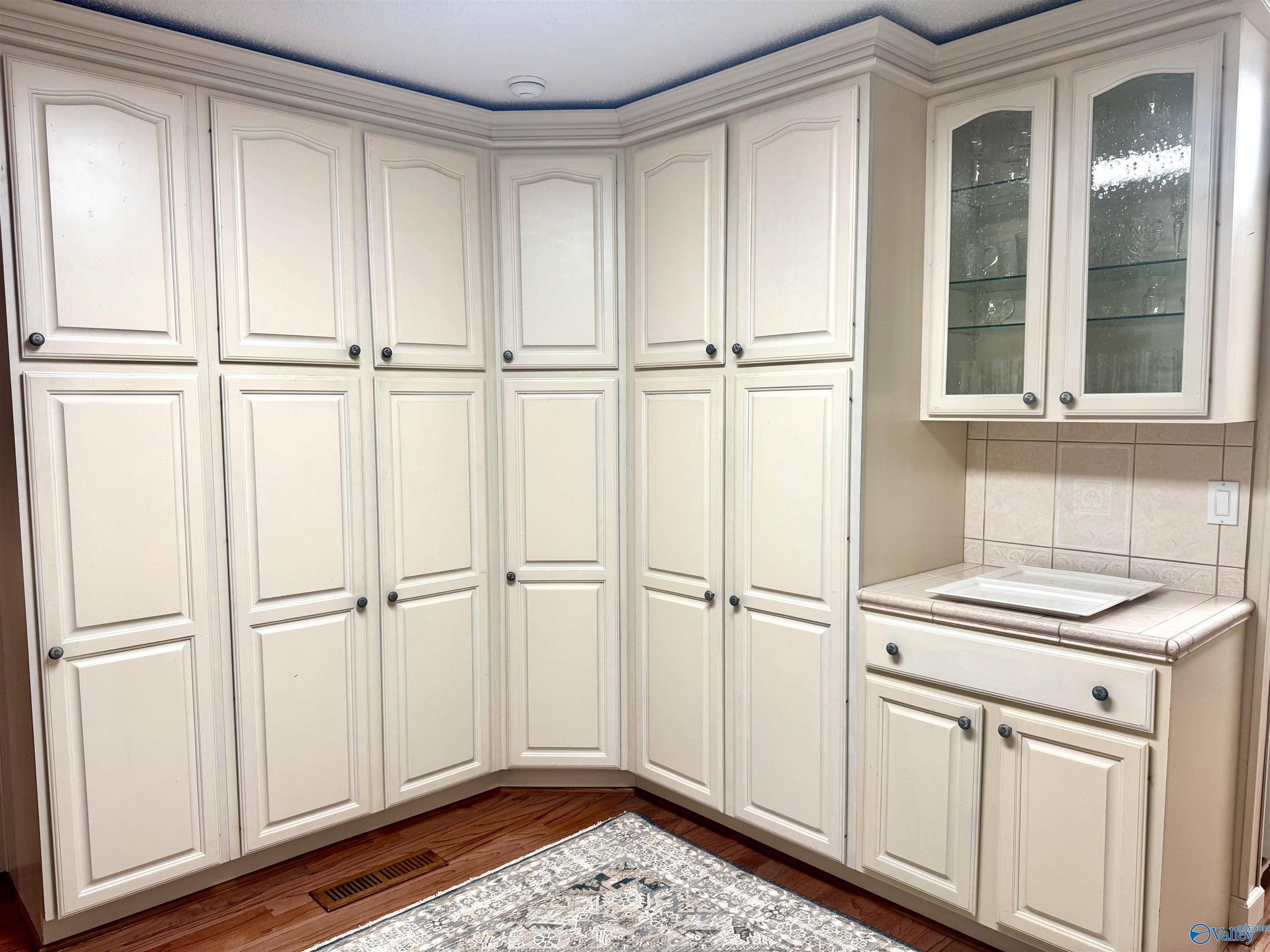 Albertville, AL 35950,307 N Edmondson Street