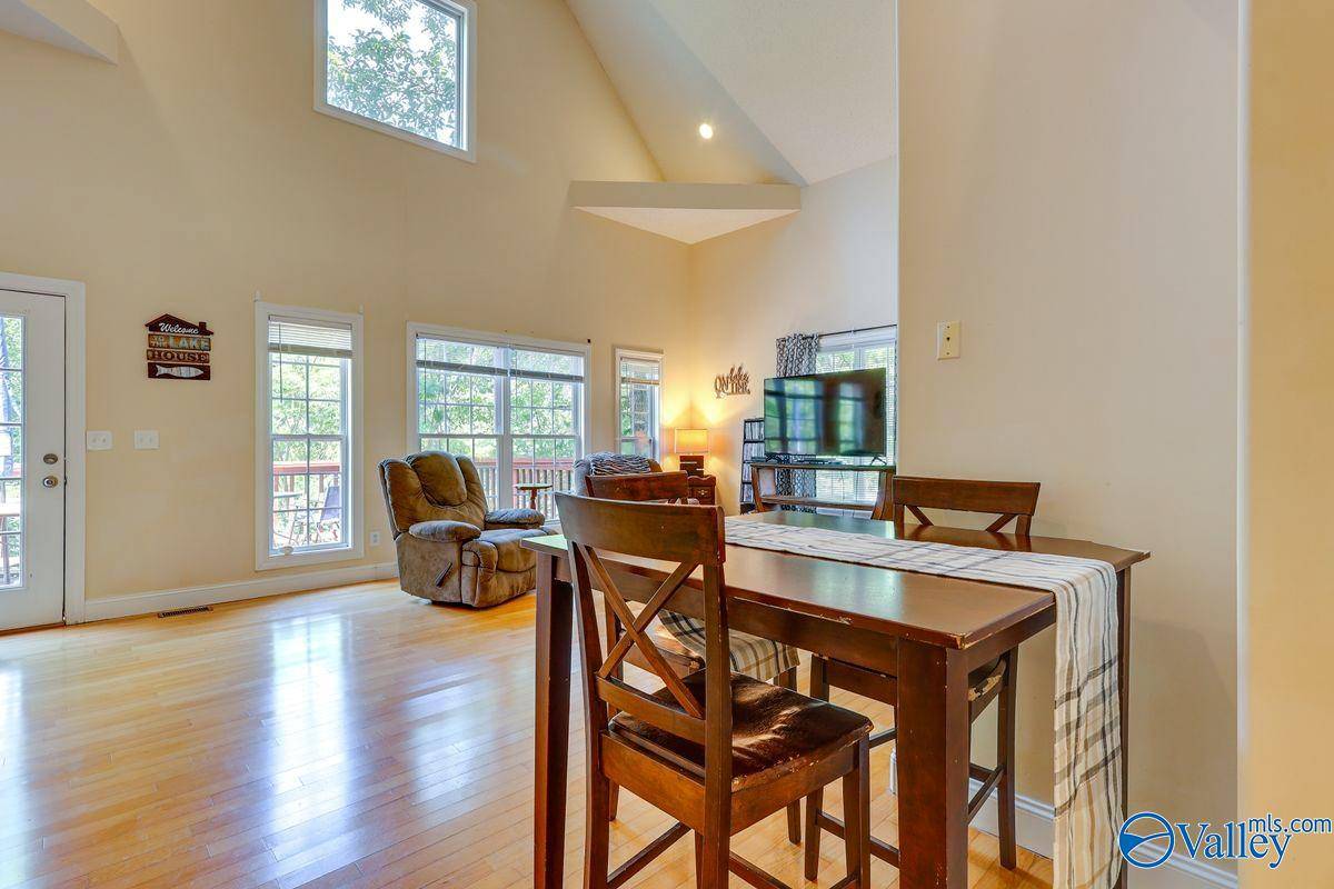 Double Springs, AL 35553,3133 County Road 113