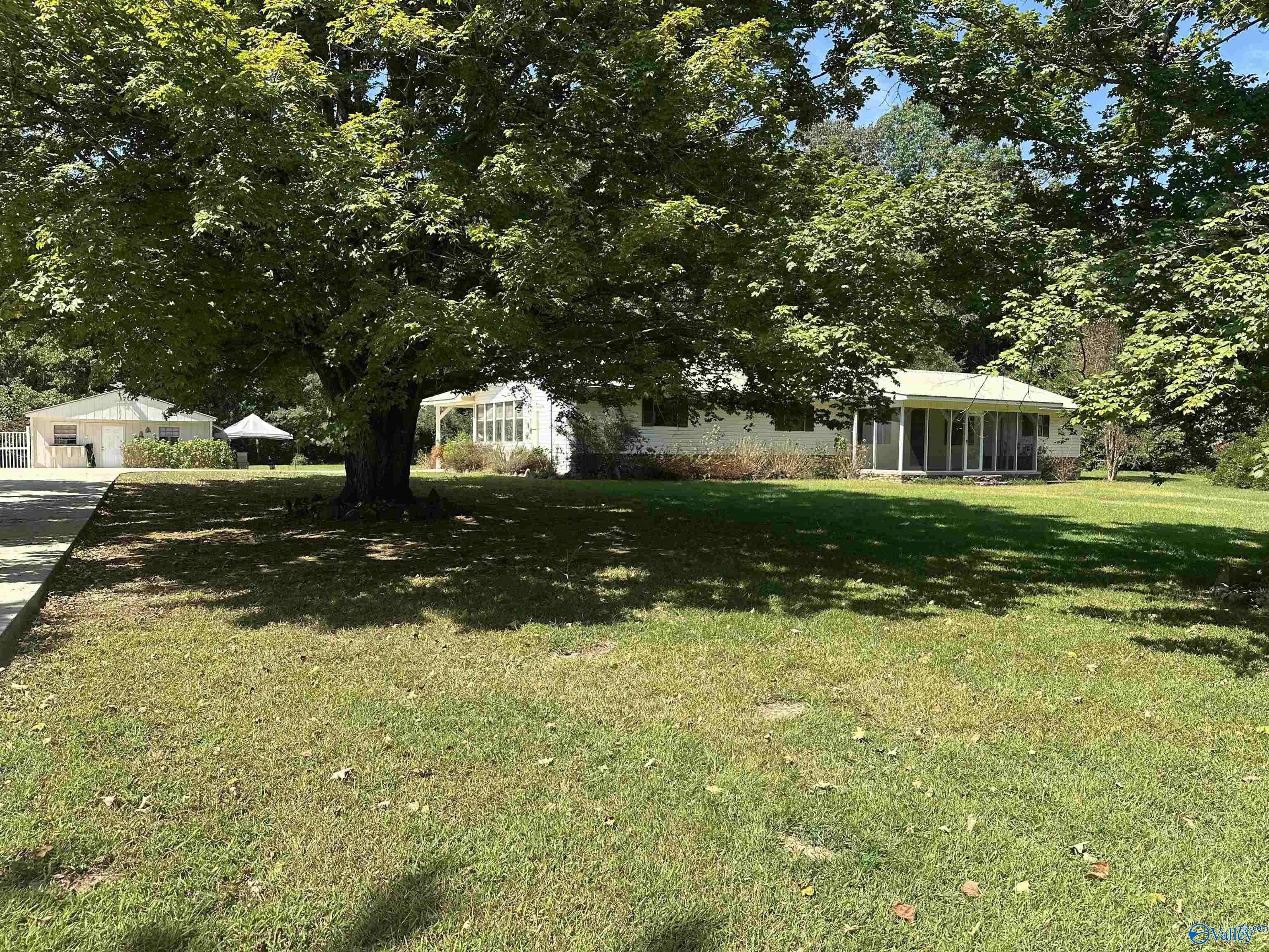 Gadsden, AL 35901,170 Satterfield Lane N