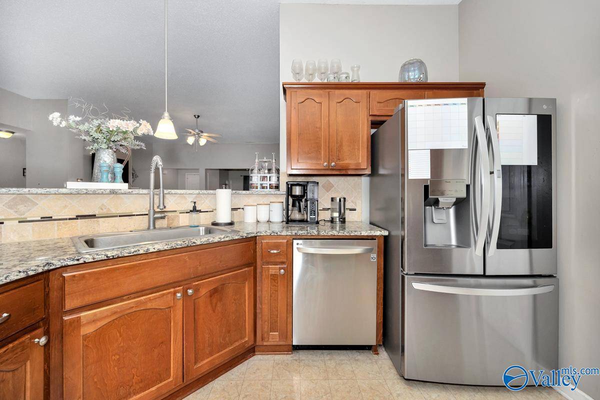 Harvest, AL 35749,106 Vandenberg Lane