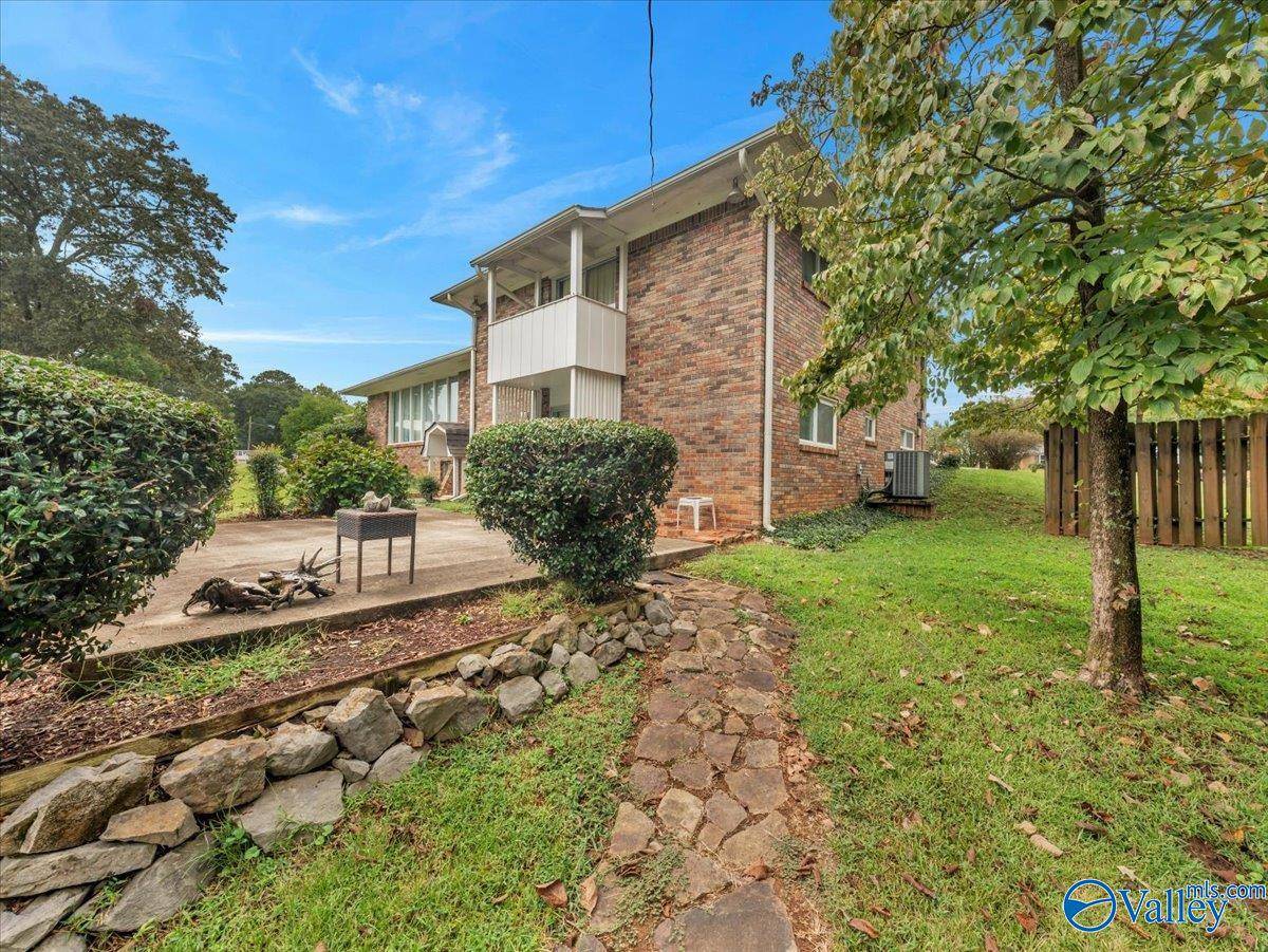 Scottsboro, AL 35769,216 Canadian Drive