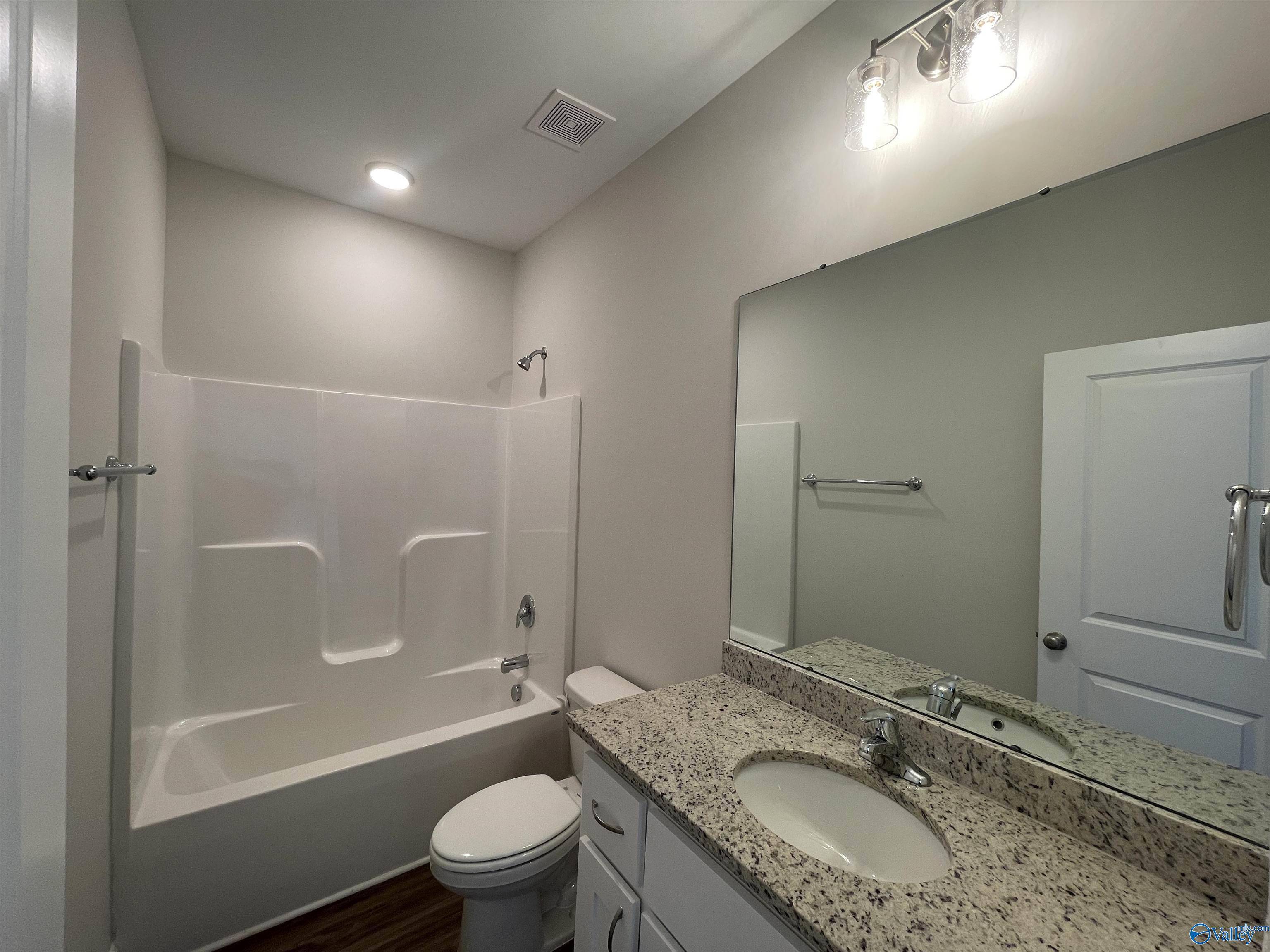 Athens, AL 35613,16515 Demi Drive