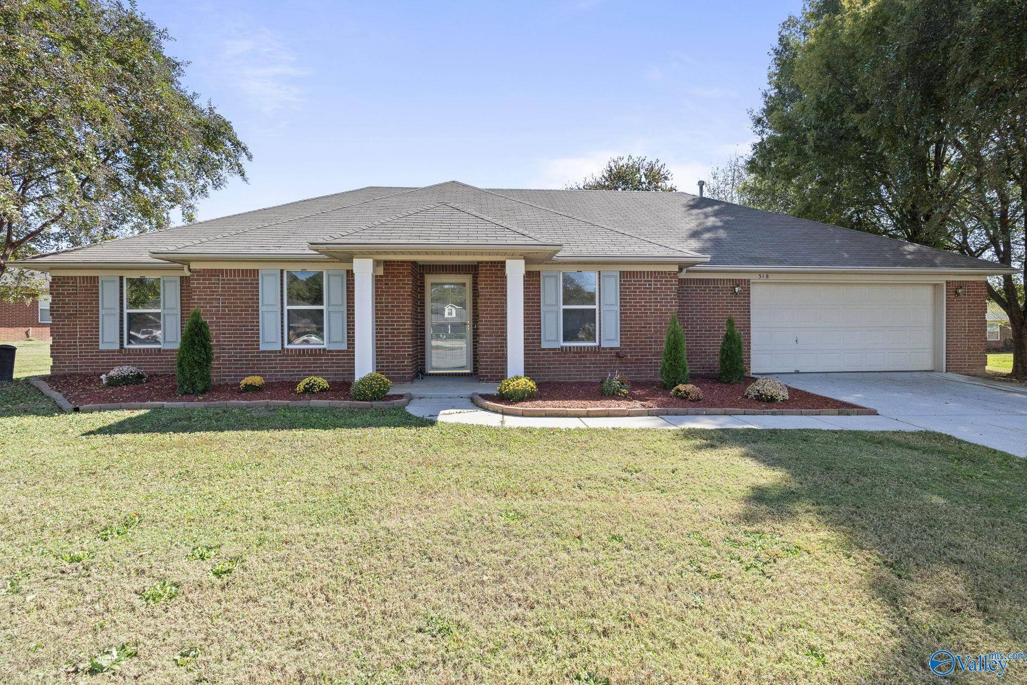 Harvest, AL 35749,318 Wine Sap Circle