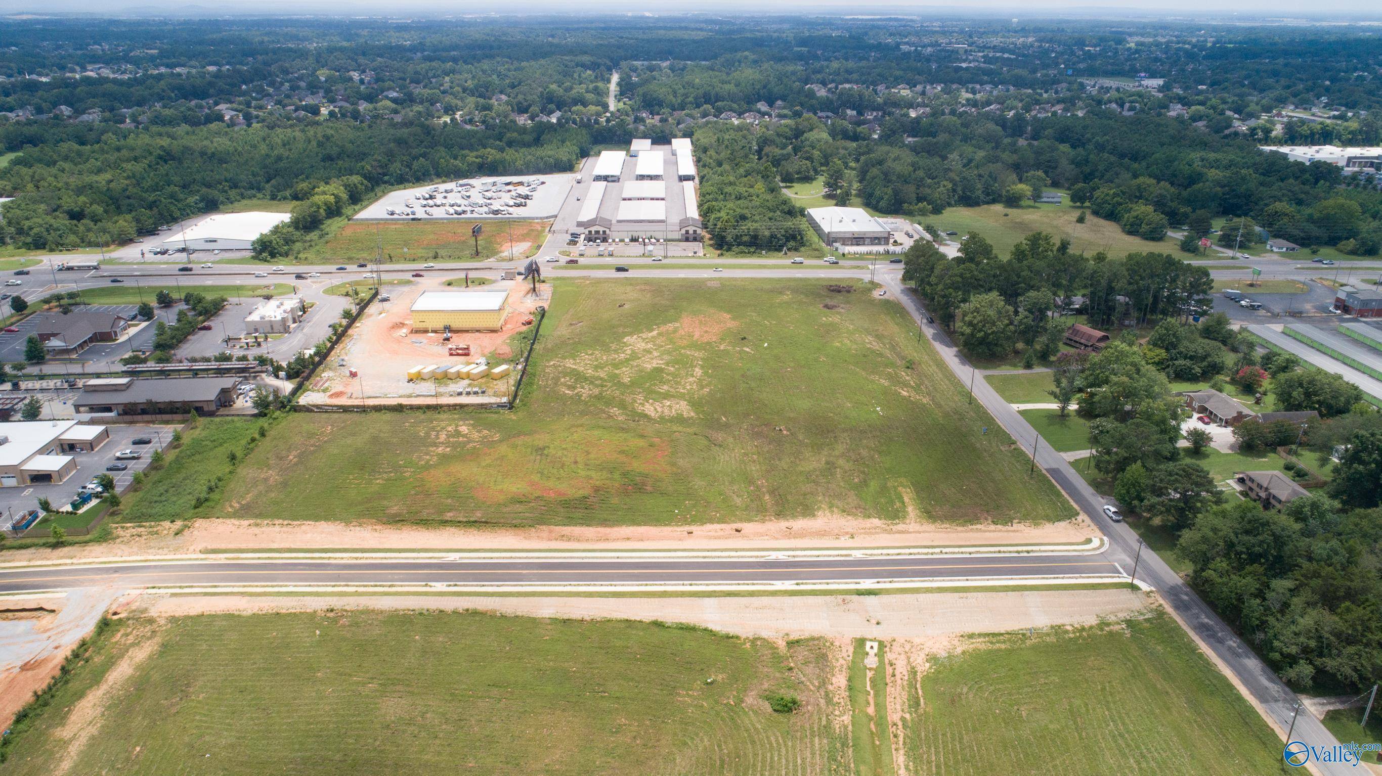 Huntsville, AL 35758,1 acre Romine Boulevard