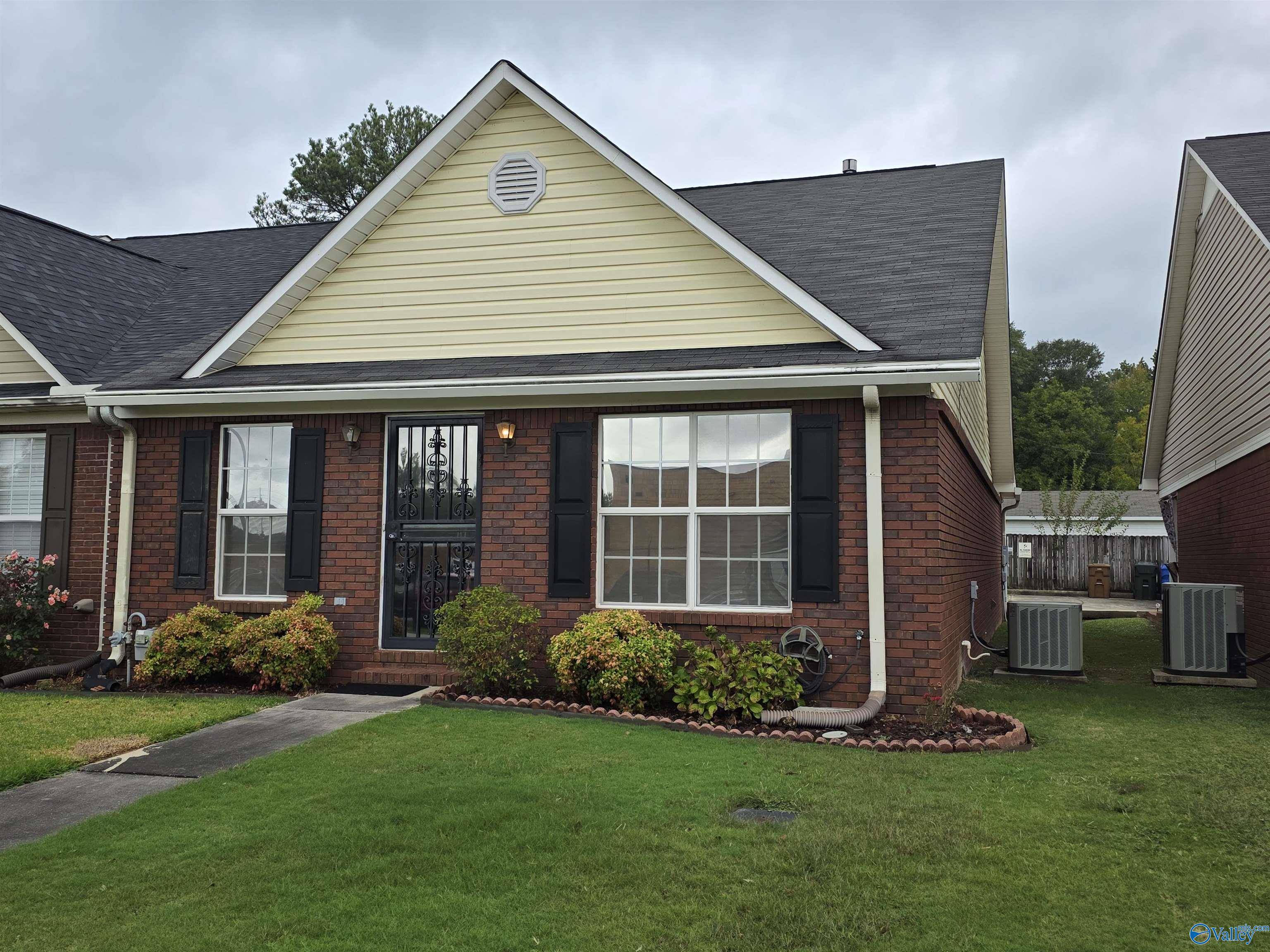 Hartselle, AL 35640,509 College Street Nw NW