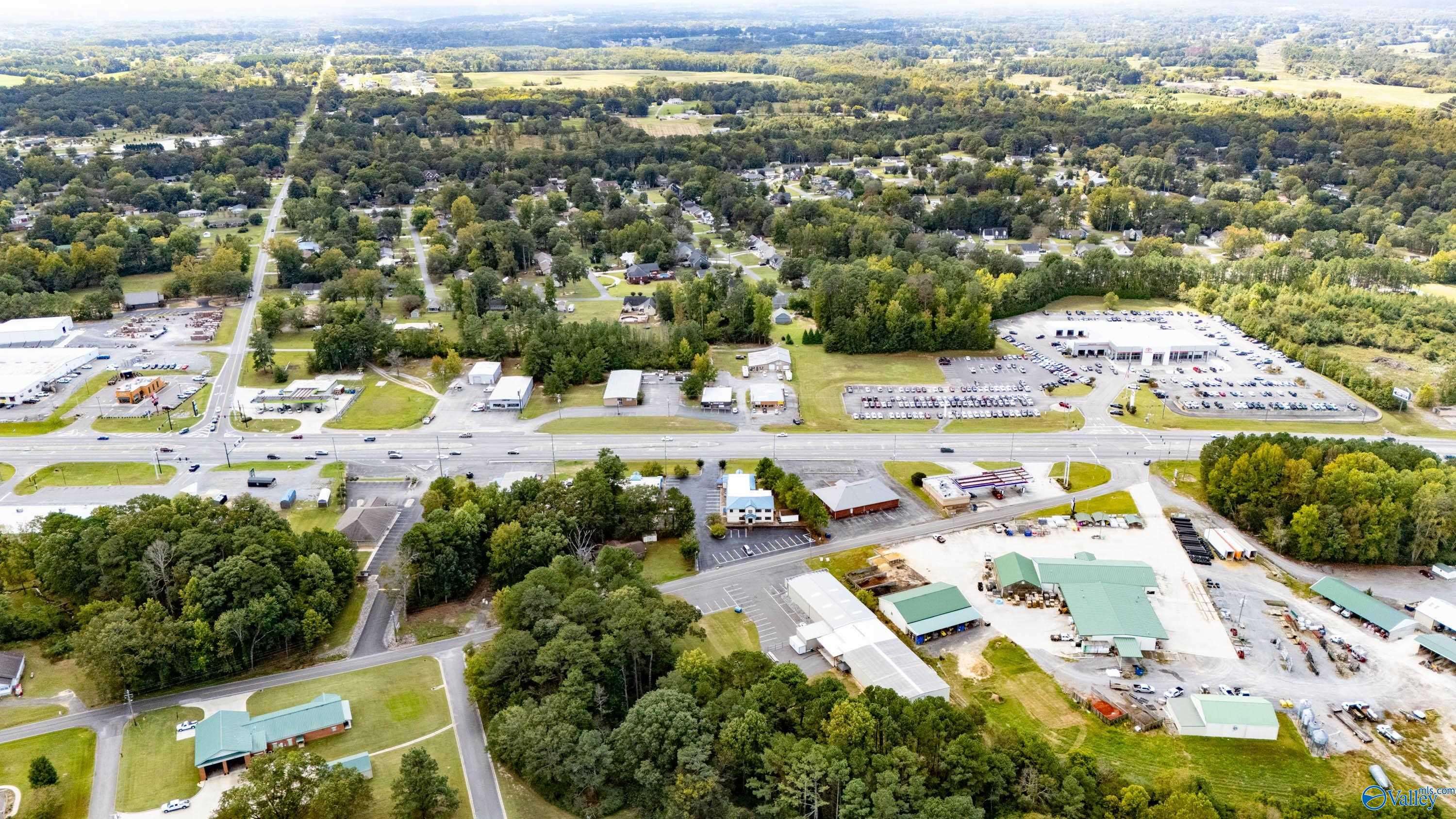 Albertville, AL 35951,9010 US Highway 431