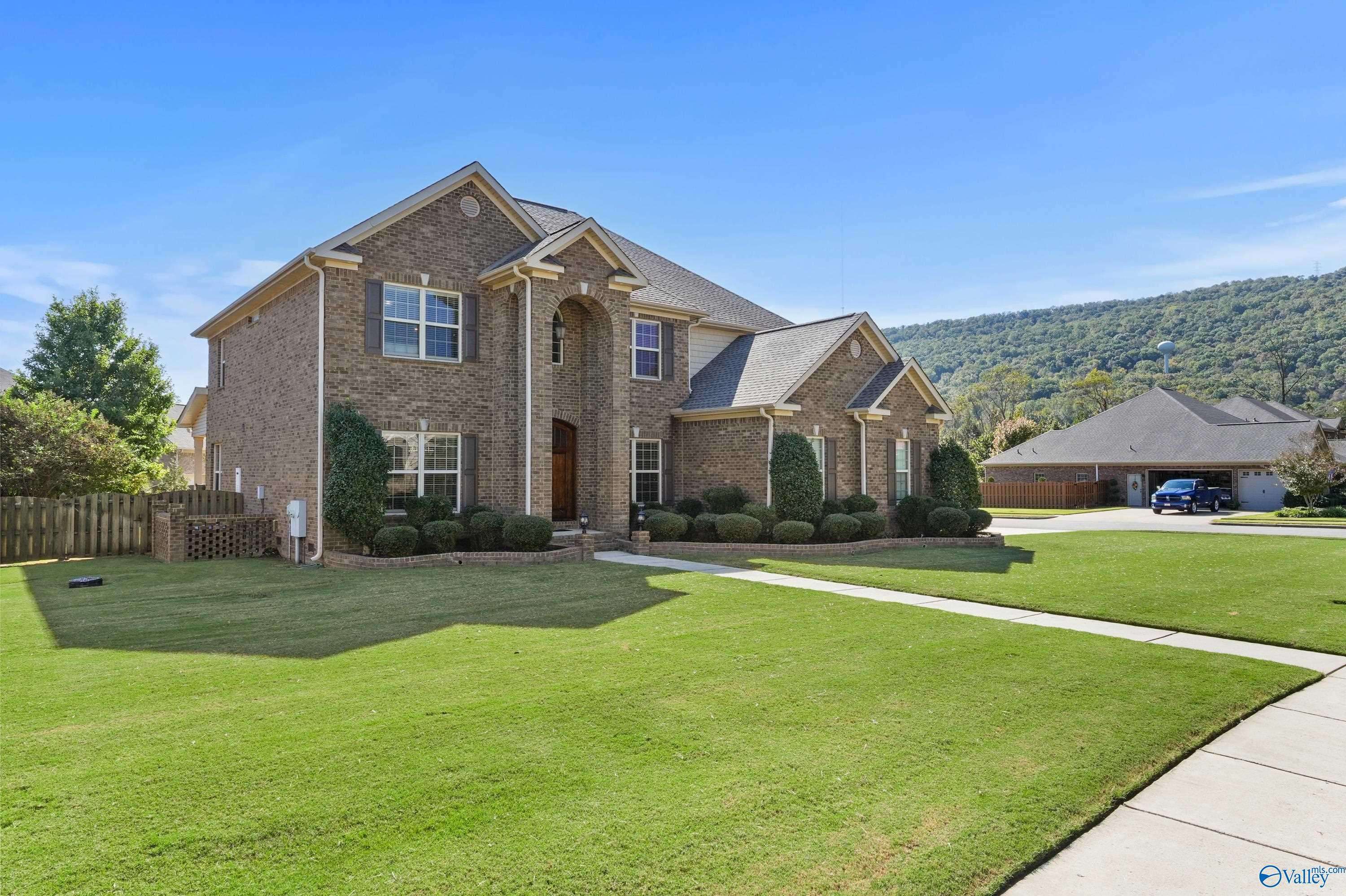 Owens Cross Roads, AL 35763,7047 Jacks Creek Lane SE