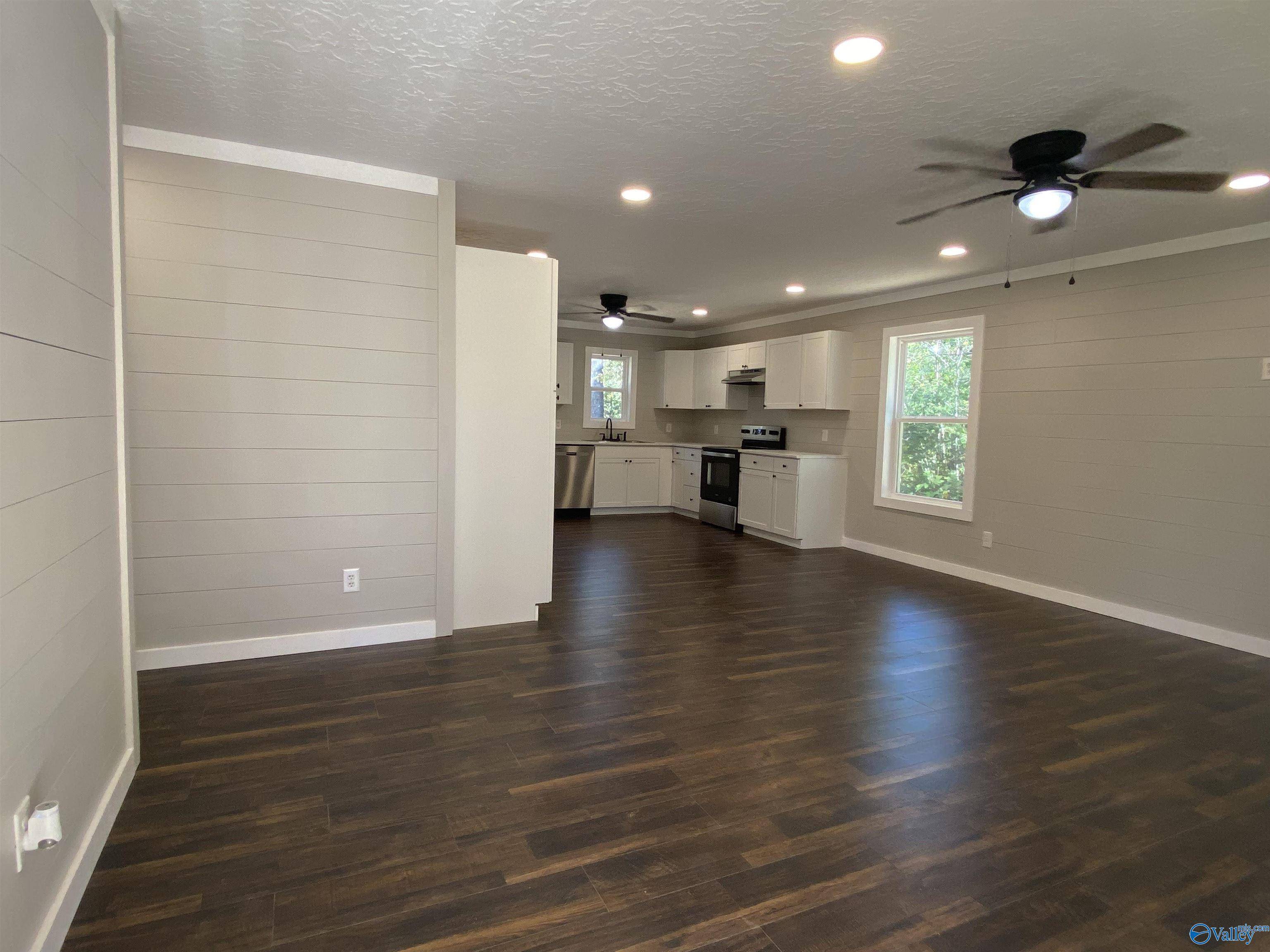 Gadsden, AL 35901,1230 Garrison Drive