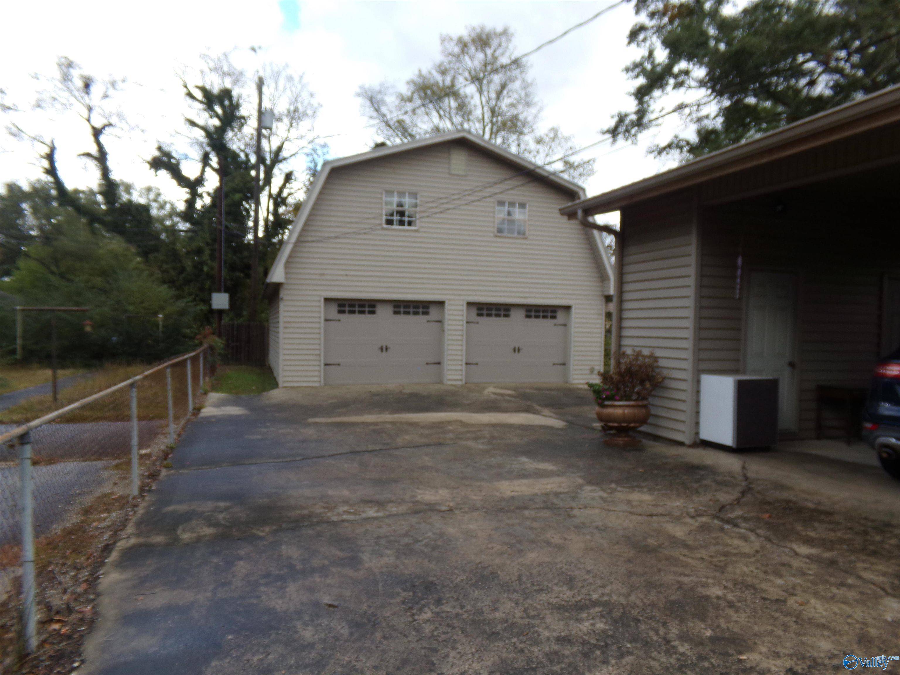 Decatur, AL 35601,2308 13th Street SE