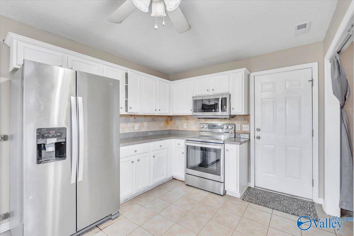 Huntsville, AL 35811,207 Steppe Court