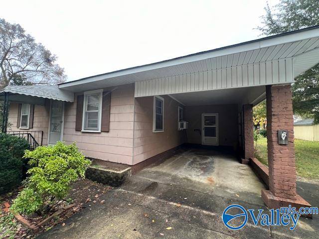 Athens, AL 35611,1227 W Hobbs Street