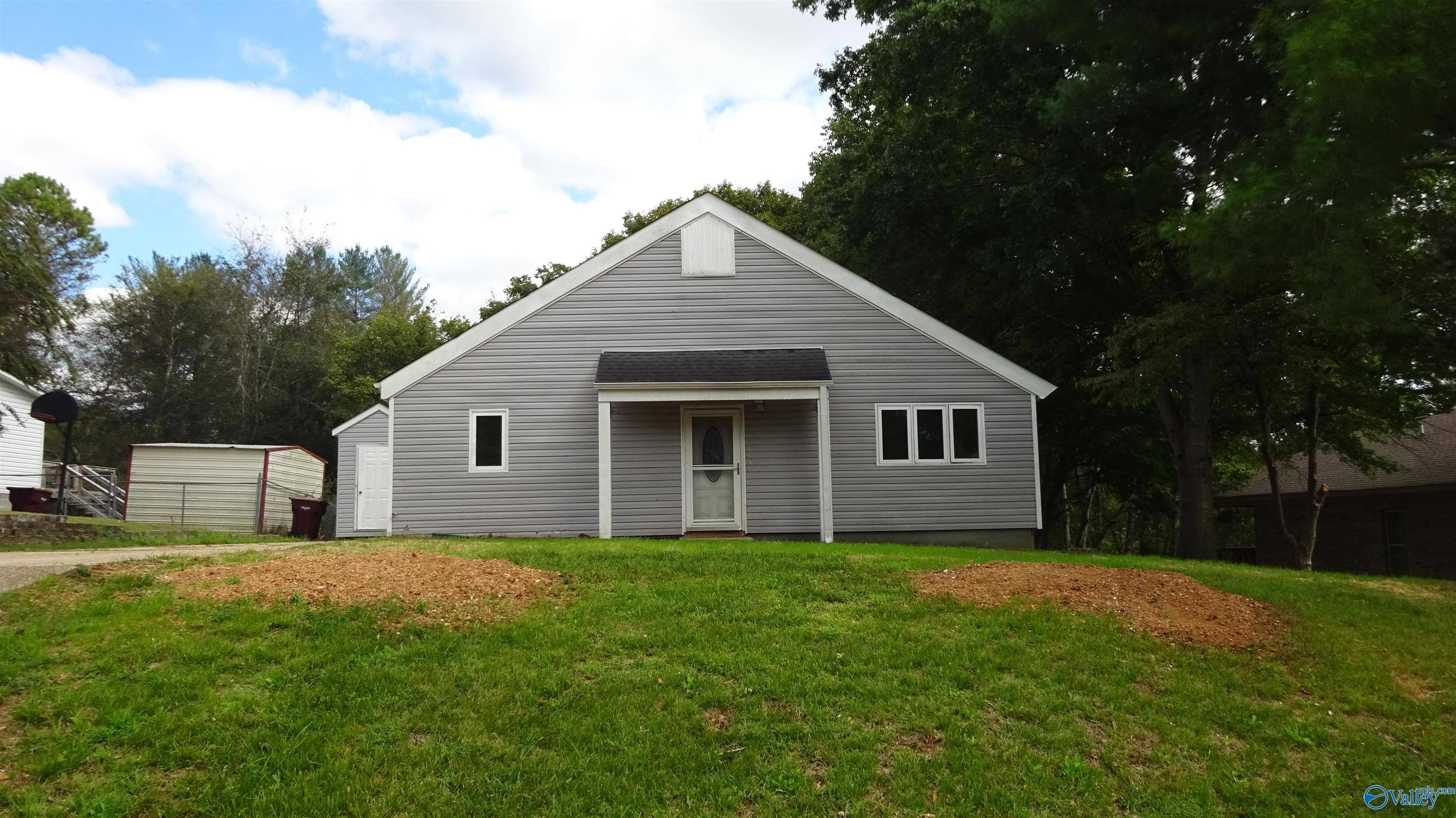 Elkmont, AL 35620,24380 Sycamore Lane