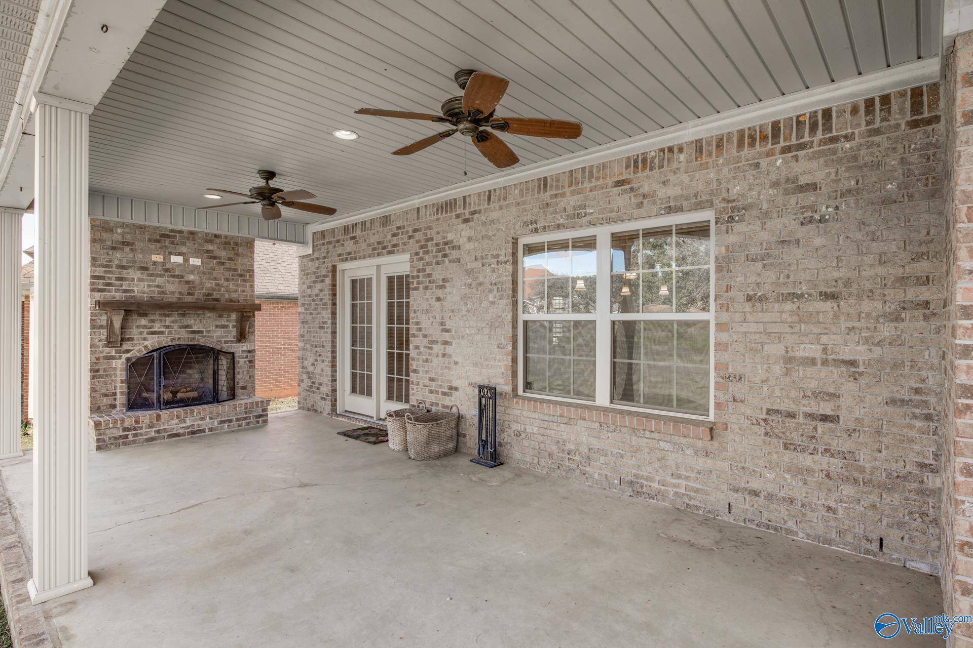 Athens, AL 35613,14491 Turnberry Lane