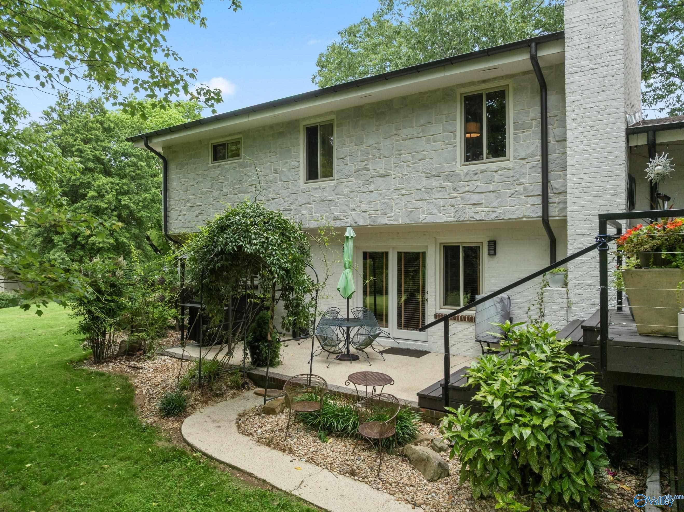 Somerville, AL 35670,1467 Apple Grove Road