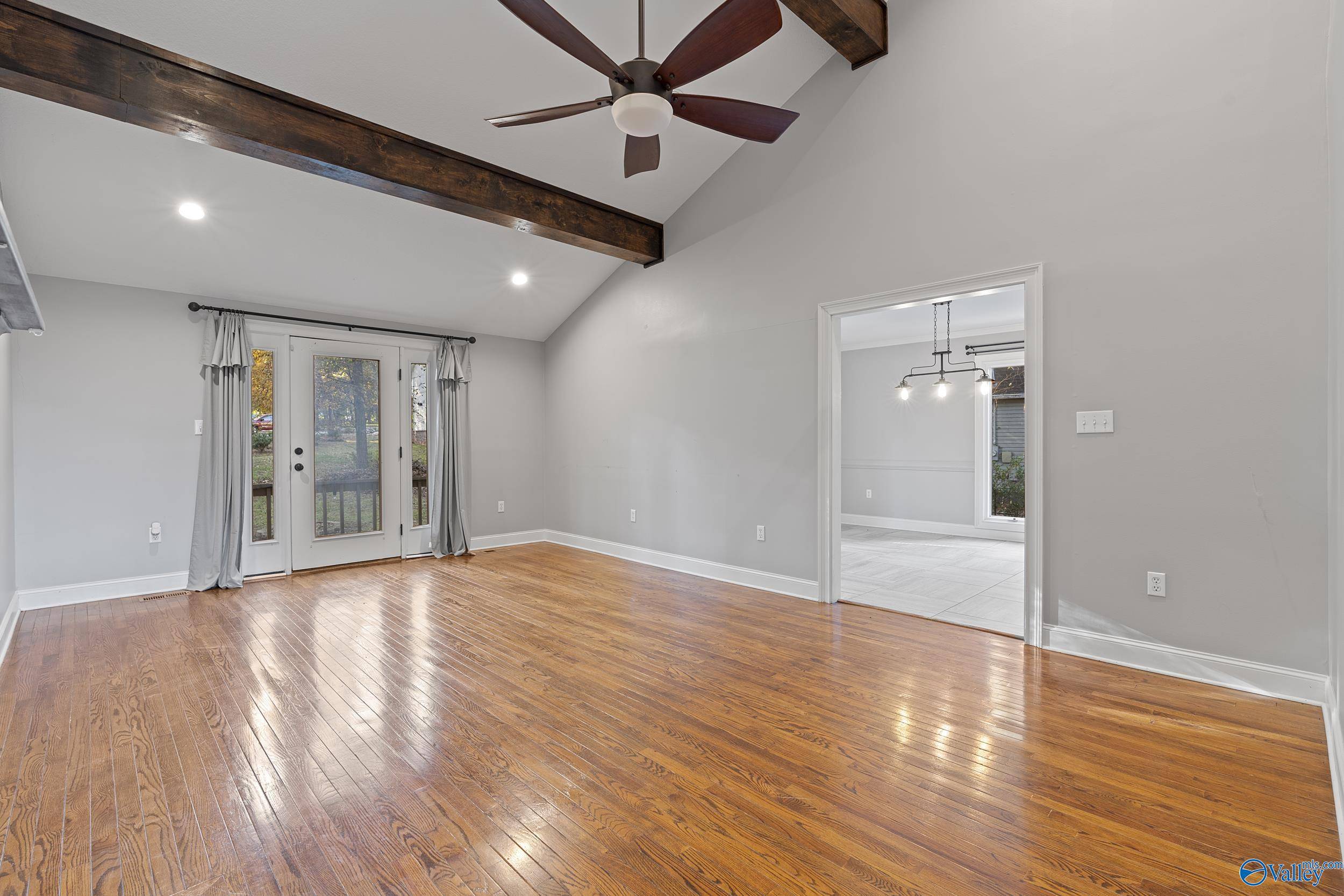 Guntersville, AL 35976,251 Riverbend Circle