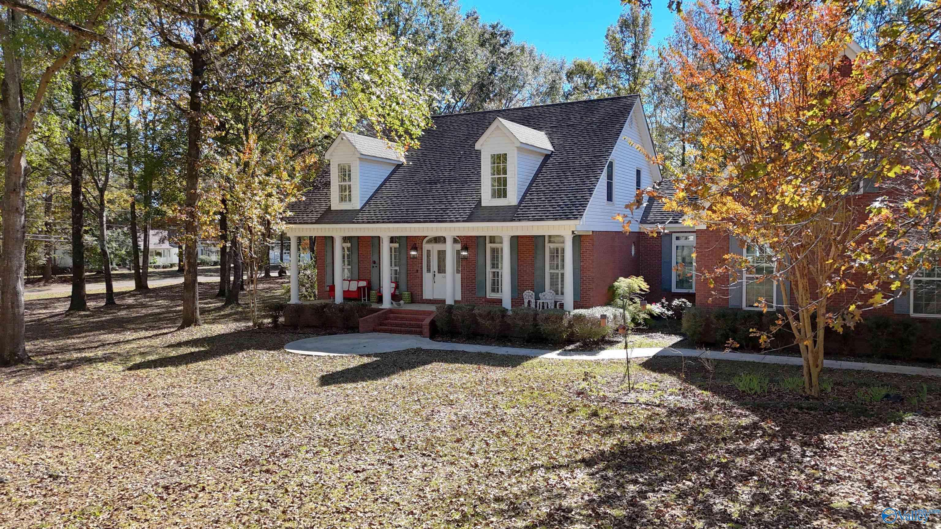 Hamilton, AL 35570,121 Brookhaven Lane