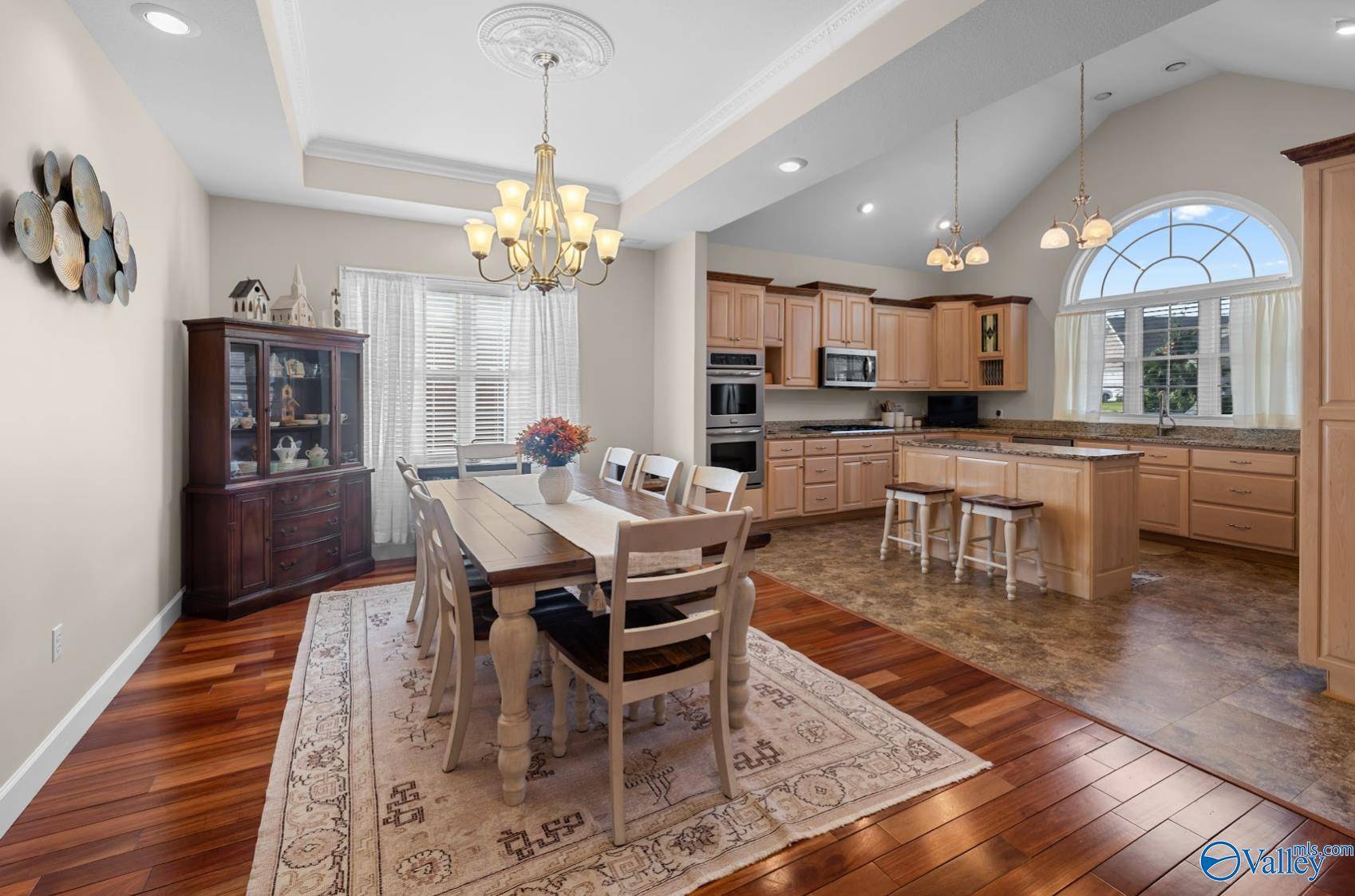 Boaz, AL 35956,94 Village Lane