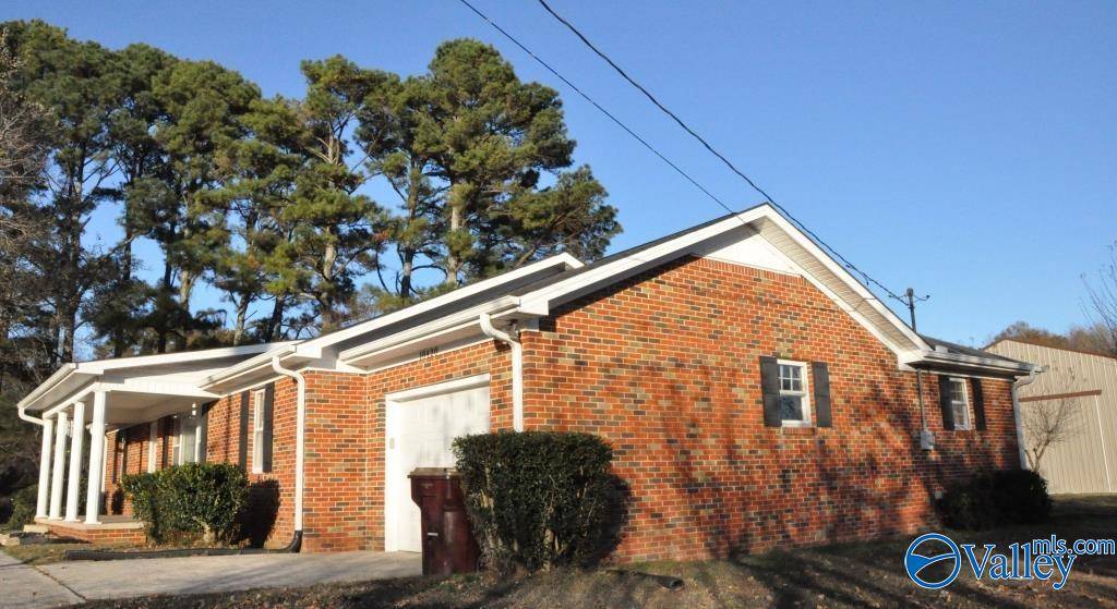 Athens, AL 35611,18420 Baker Hill Road