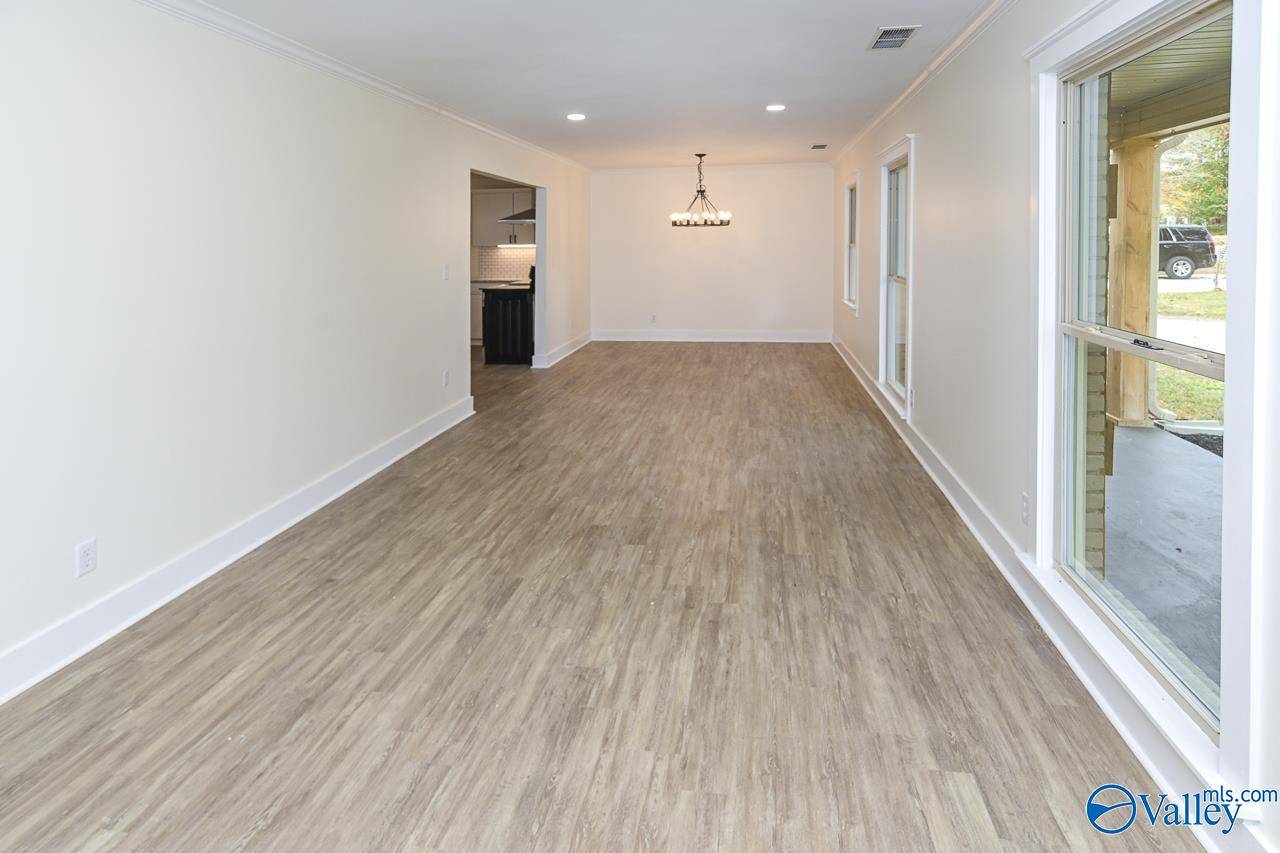 Decatur, AL 35601,2323 Springdale Road SE