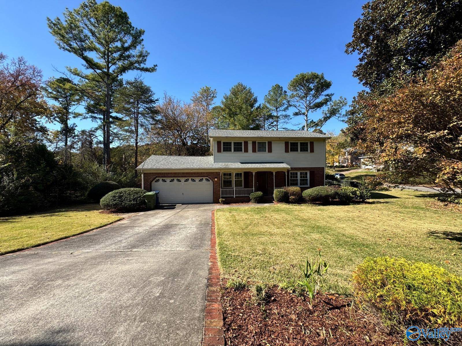 Huntsville, AL 35801,2700 Briarwood Drive SE