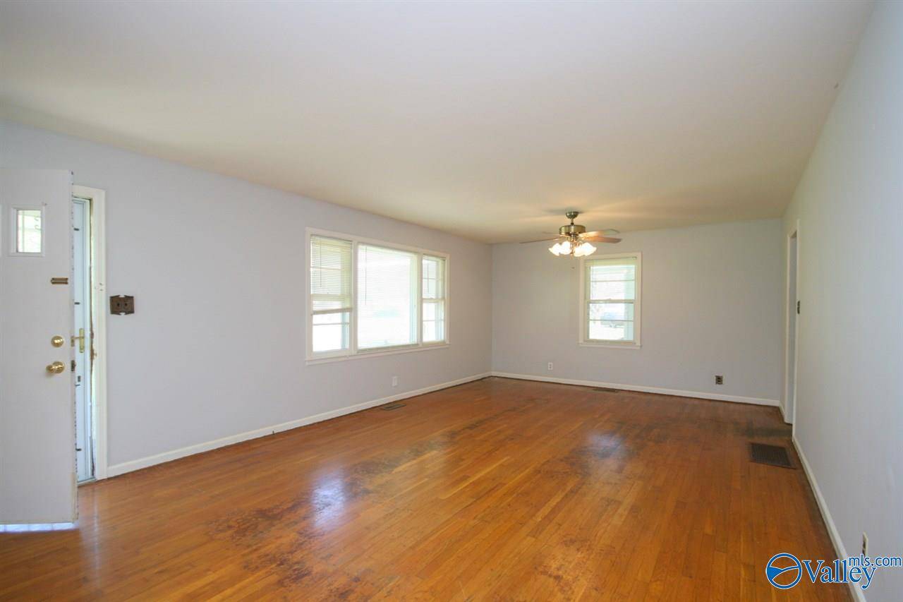 Huntsville, AL 35810,2803 Mallory Avenue