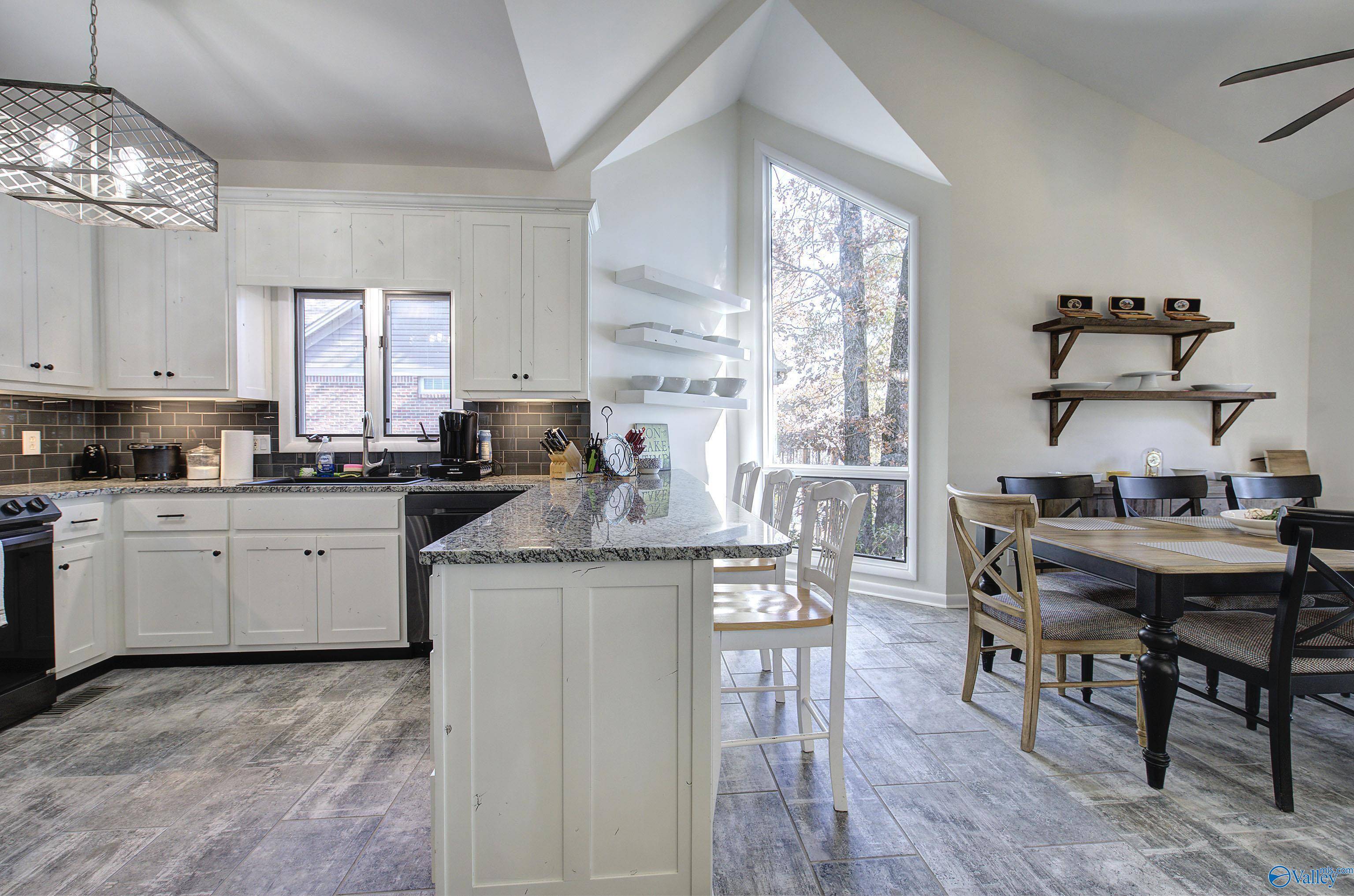 Leesburg, AL 35983,1004 County Road 146