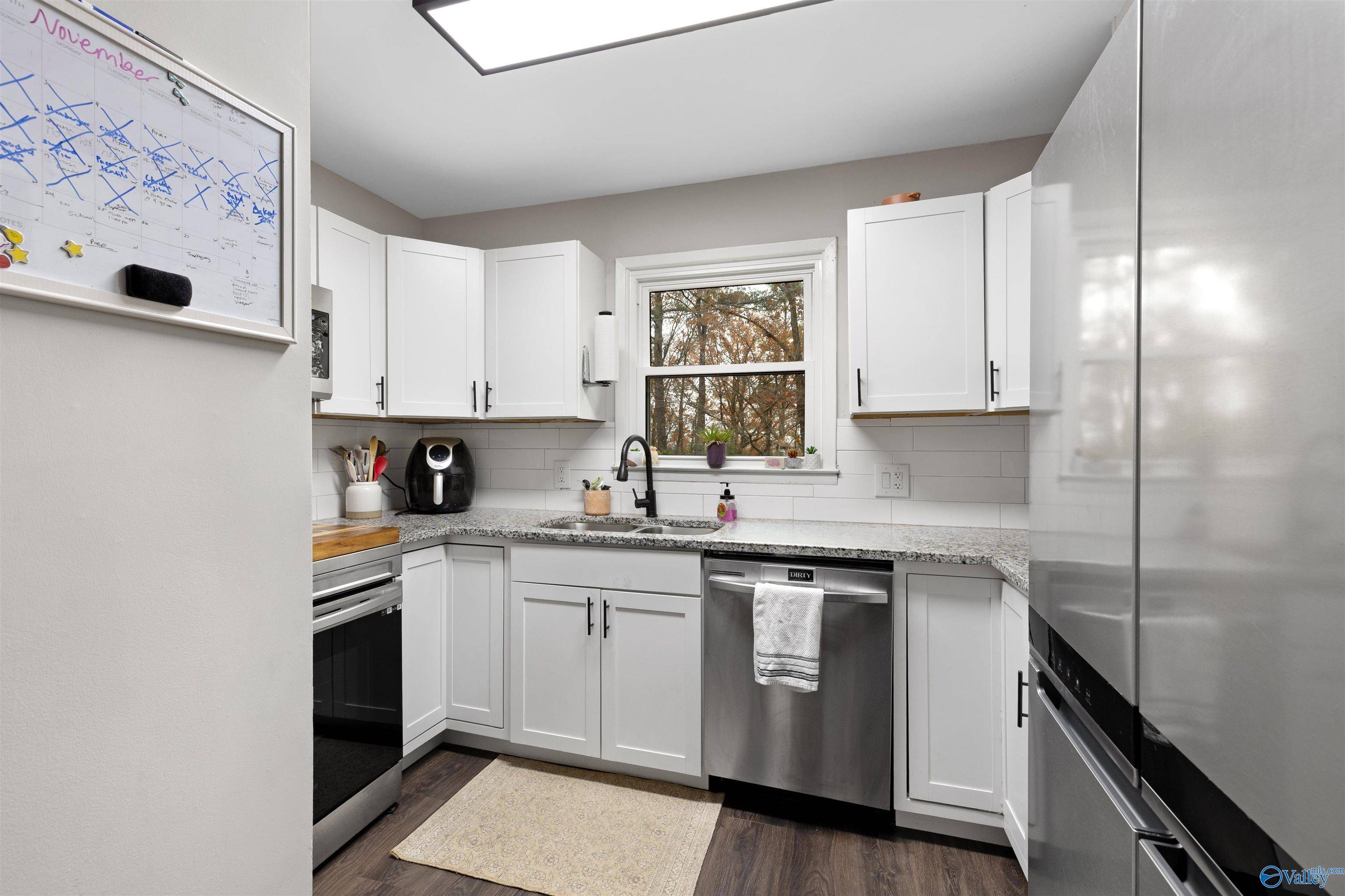 Hartselle, AL 35640,1722 Memory Lane NW