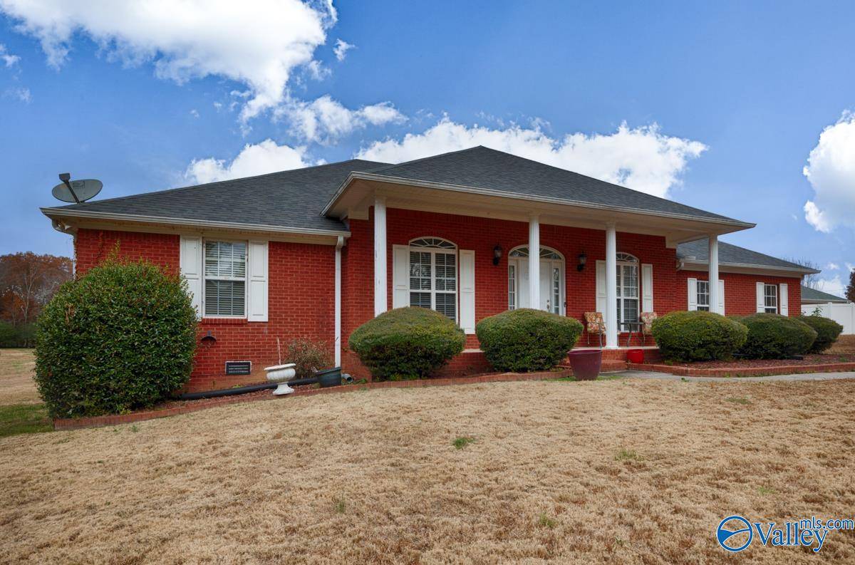 Toney, AL 35773,567 Baites Road