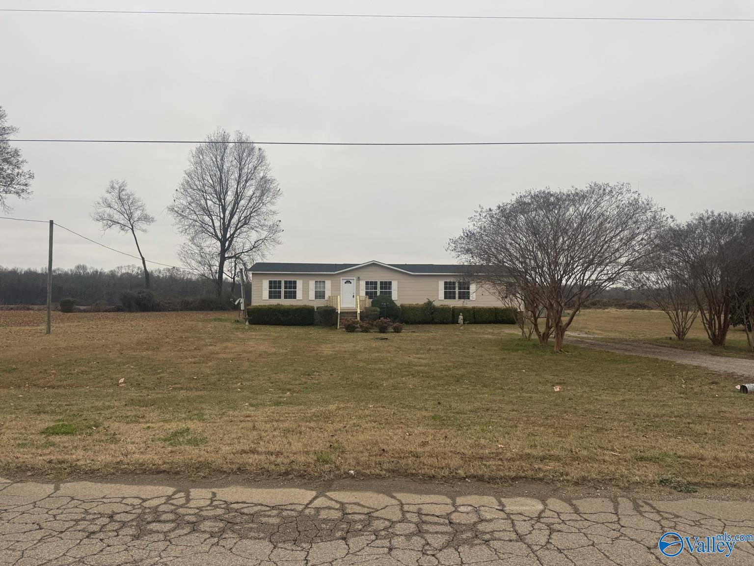 Courtland, AL 35618,414 Sanderson Lane