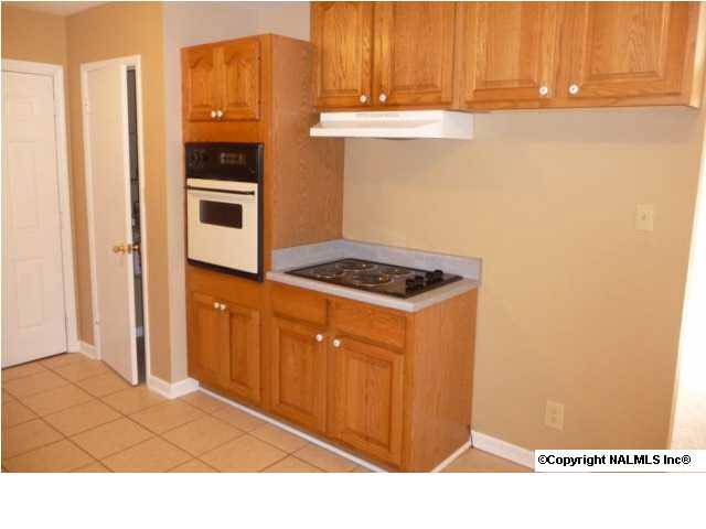 Huntsville, AL 35805,3822 Pinedale Drive