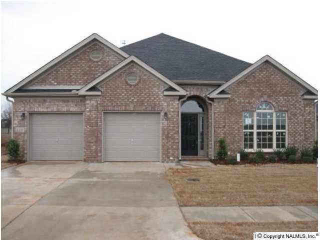 Huntsville, AL 35824,89 Nutcracker Lane