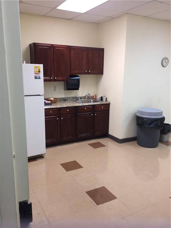 Marietta, GA 30067,1900 Leland DR SE