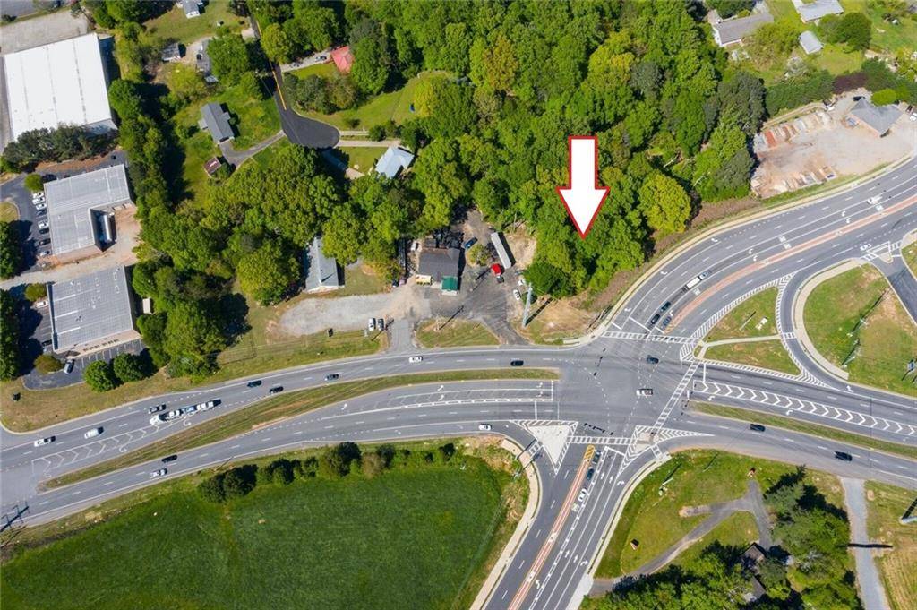 Alpharetta, GA 30004,635-2 McFarland Pkwy