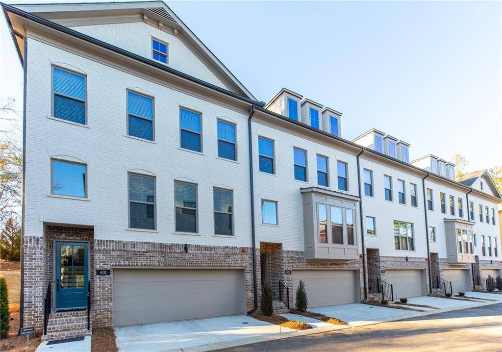 Woodstock, GA 30188,207 Mitchell LN #4