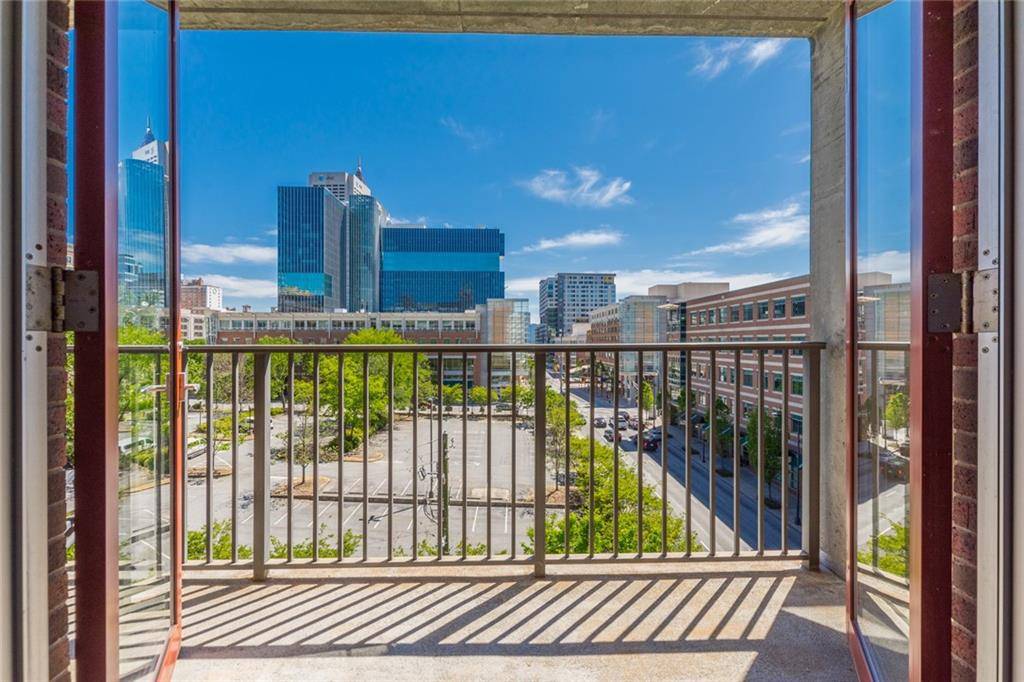 Atlanta, GA 30308,845 Spring ST NW #302