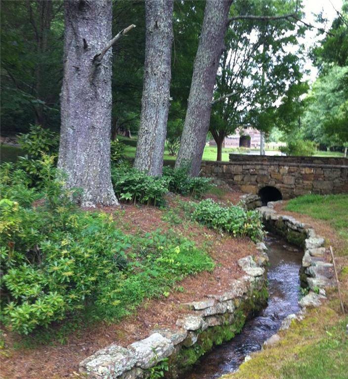 Sautee Nacoochee, GA 30571,1748 SKYLAKE RD