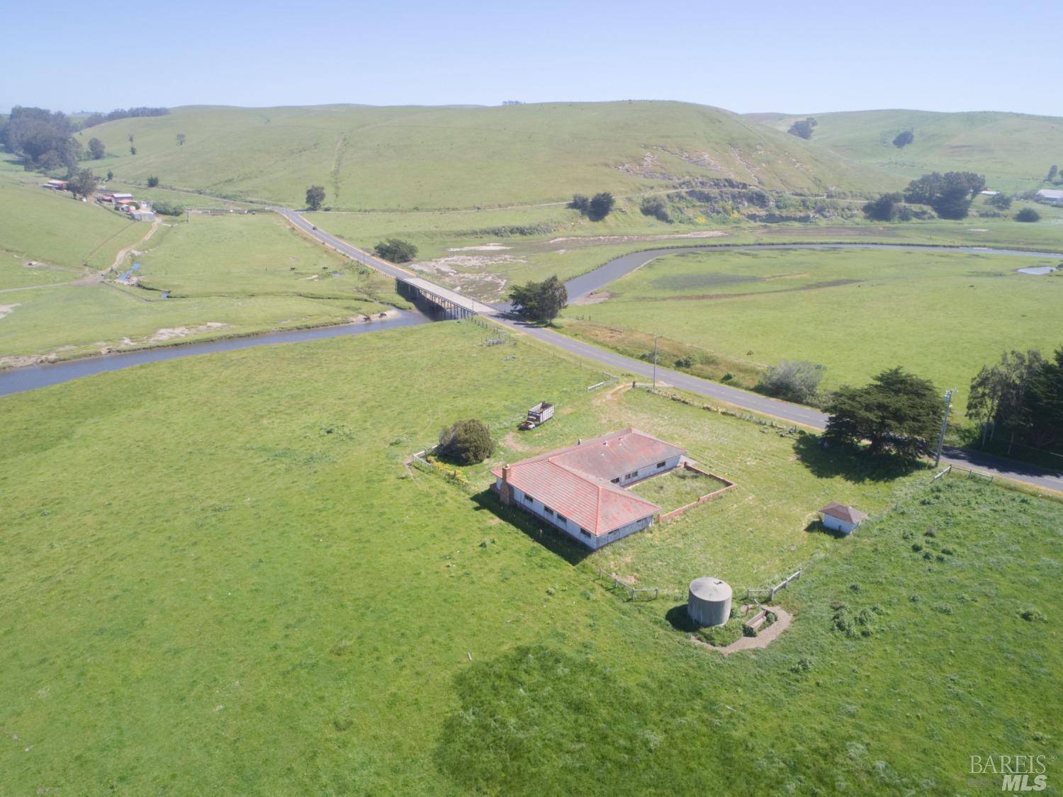 Petaluma, CA 94953,4600 Valley Ford-Franklin School RD