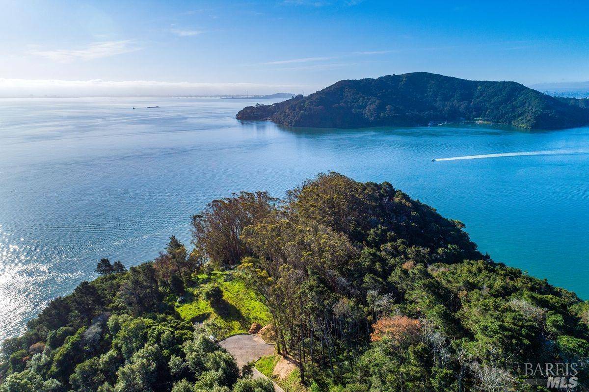 Tiburon, CA 94920,2800 Paradise DR