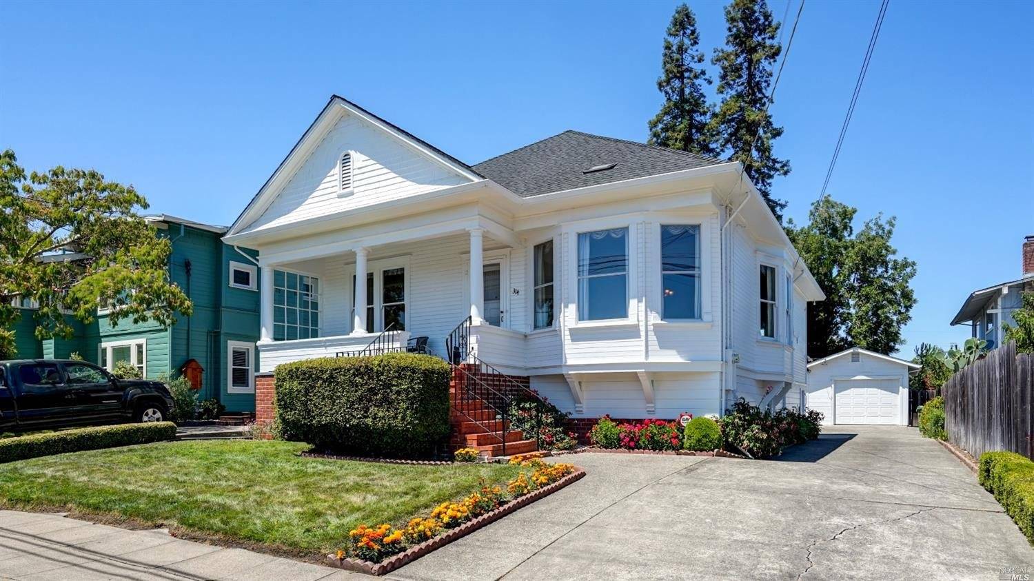 Petaluma, CA 94952,314 Bassett ST