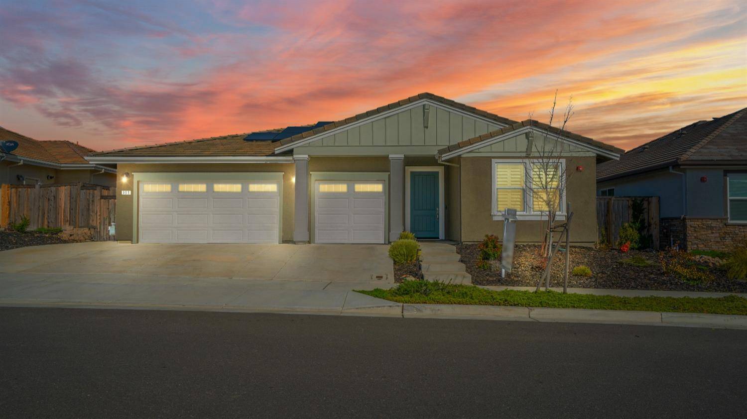 Winters, CA 95694,955 Vasey ST