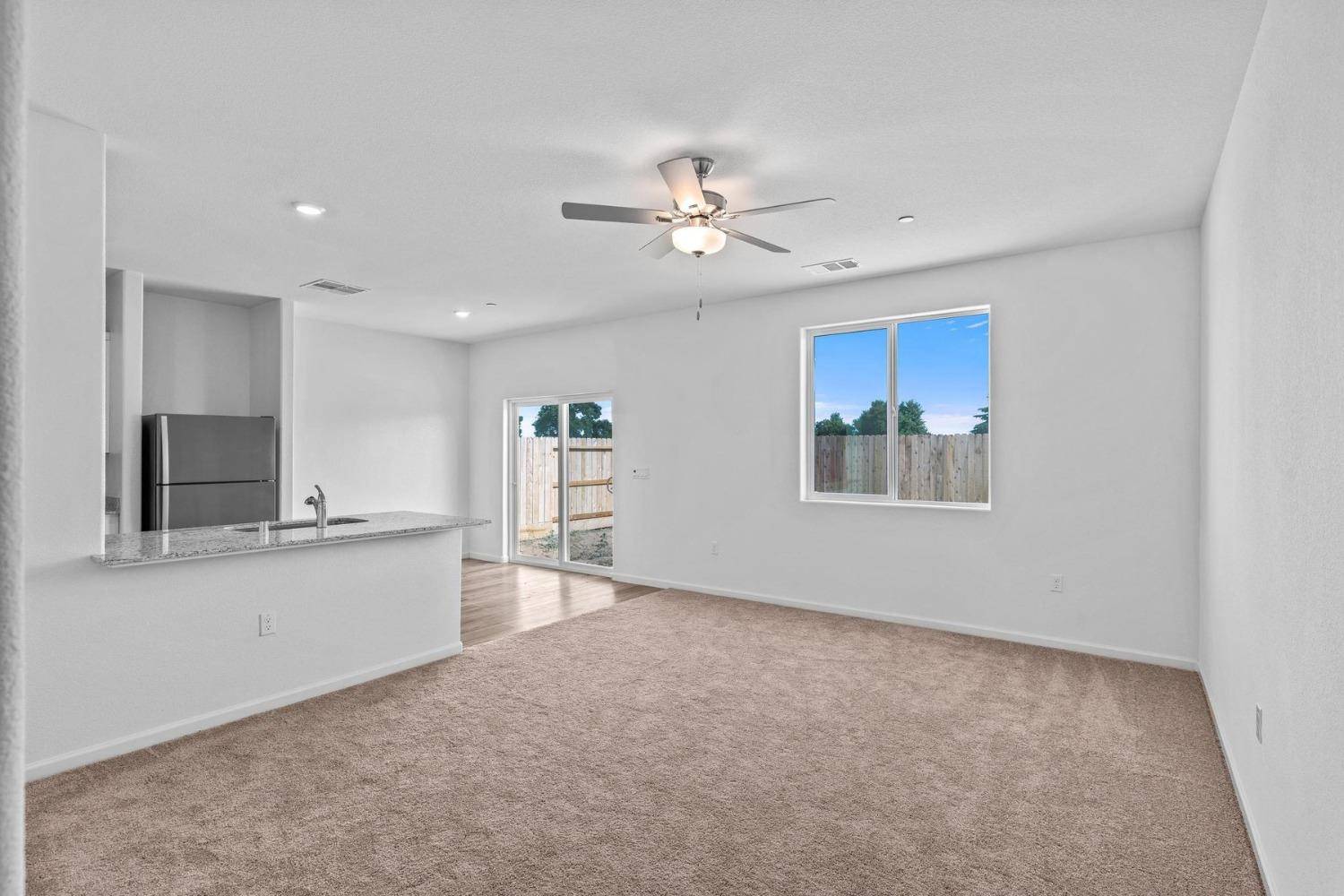 Riverbank, CA 95367,4503 Amble LN