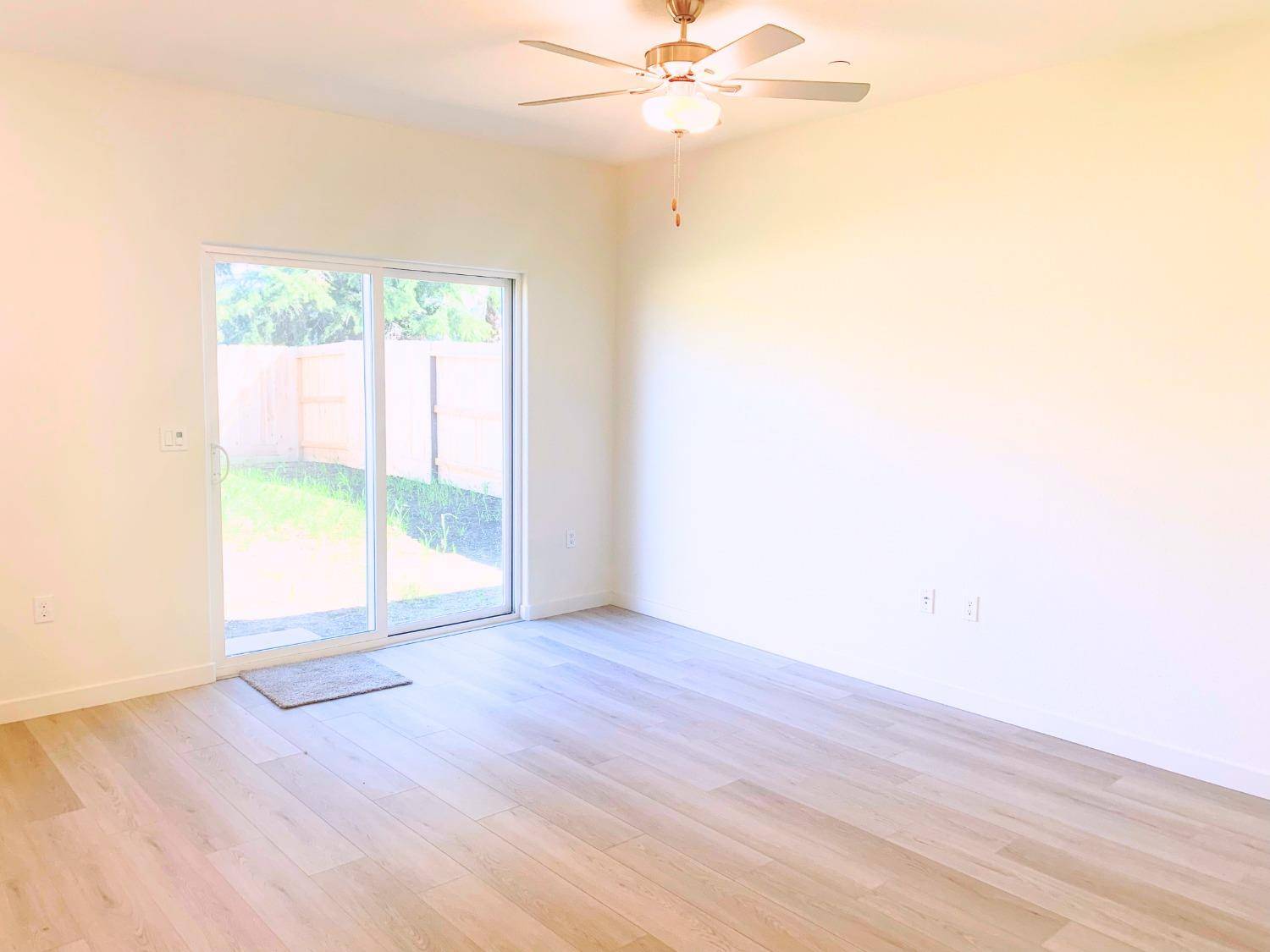 Stockton, CA 95215,712 S Walker LN