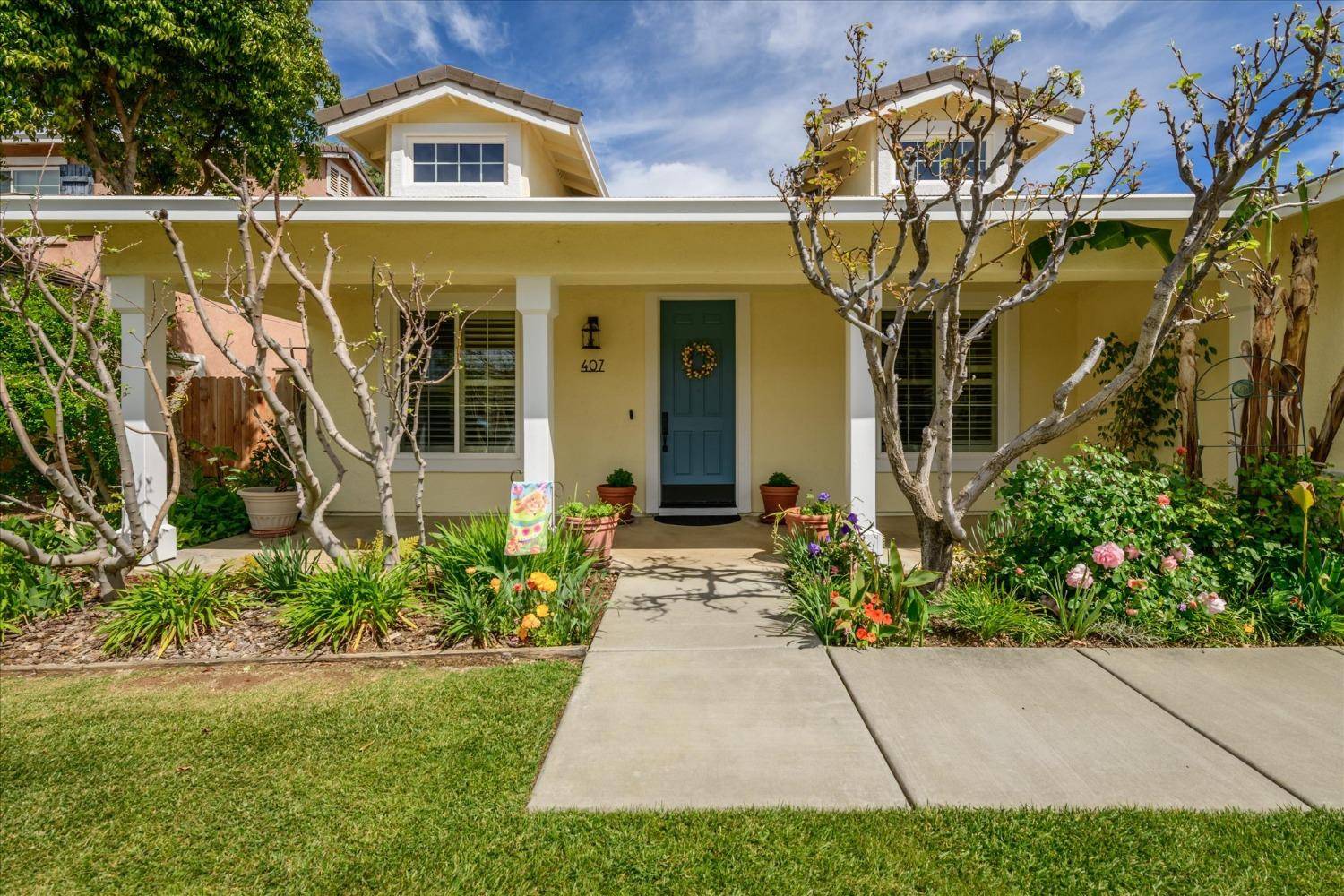 Winters, CA 95694,407 Griffin WAY