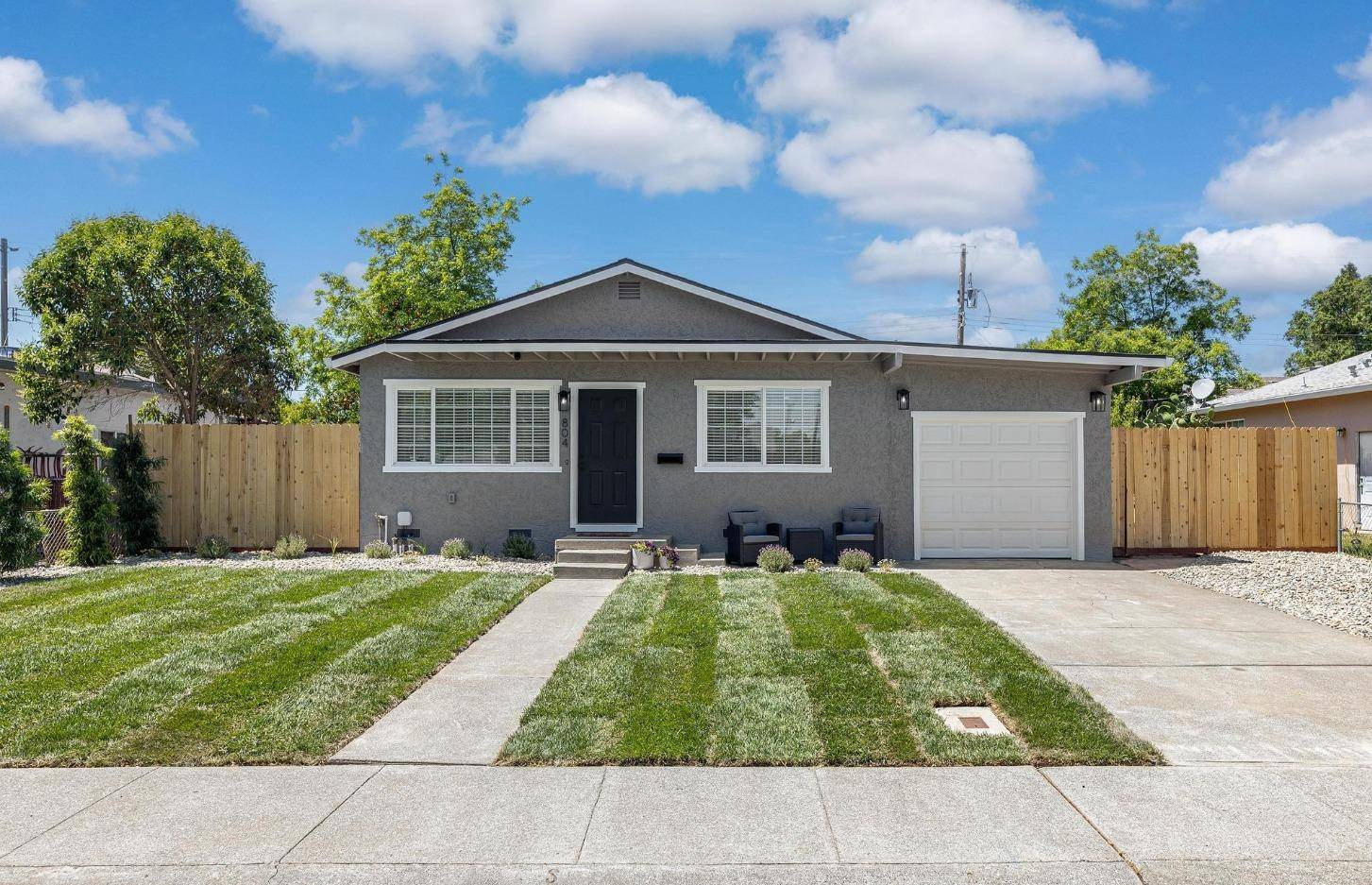 Winters, CA 95694,804 Jackson ST