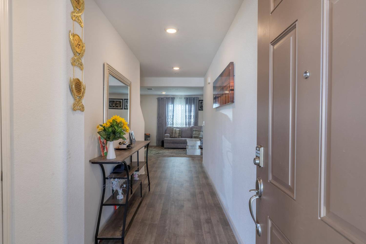 Riverbank, CA 95367,6421 Maple Leaf LN
