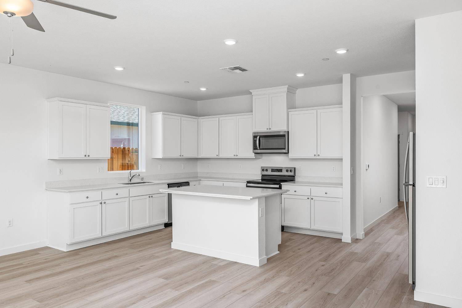 Stockton, CA 95212,10352 Elton LN
